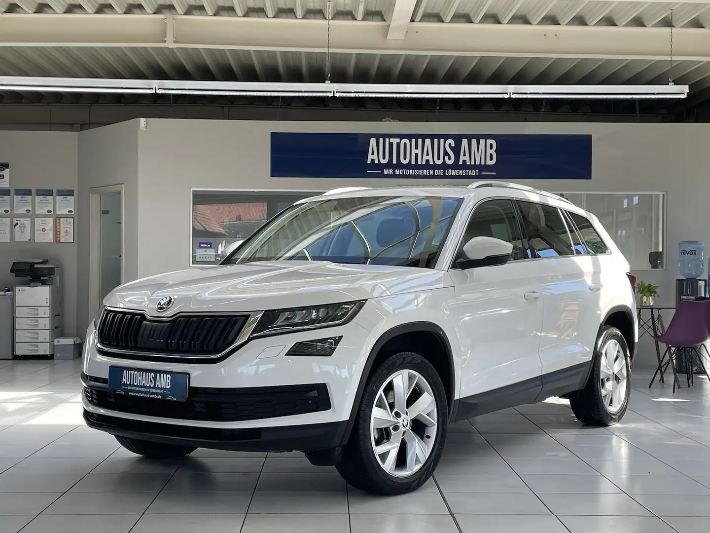 Skoda Kodiaq 1.5 TSI Style Virtual Navi Kamera ACC Weiß - 1
