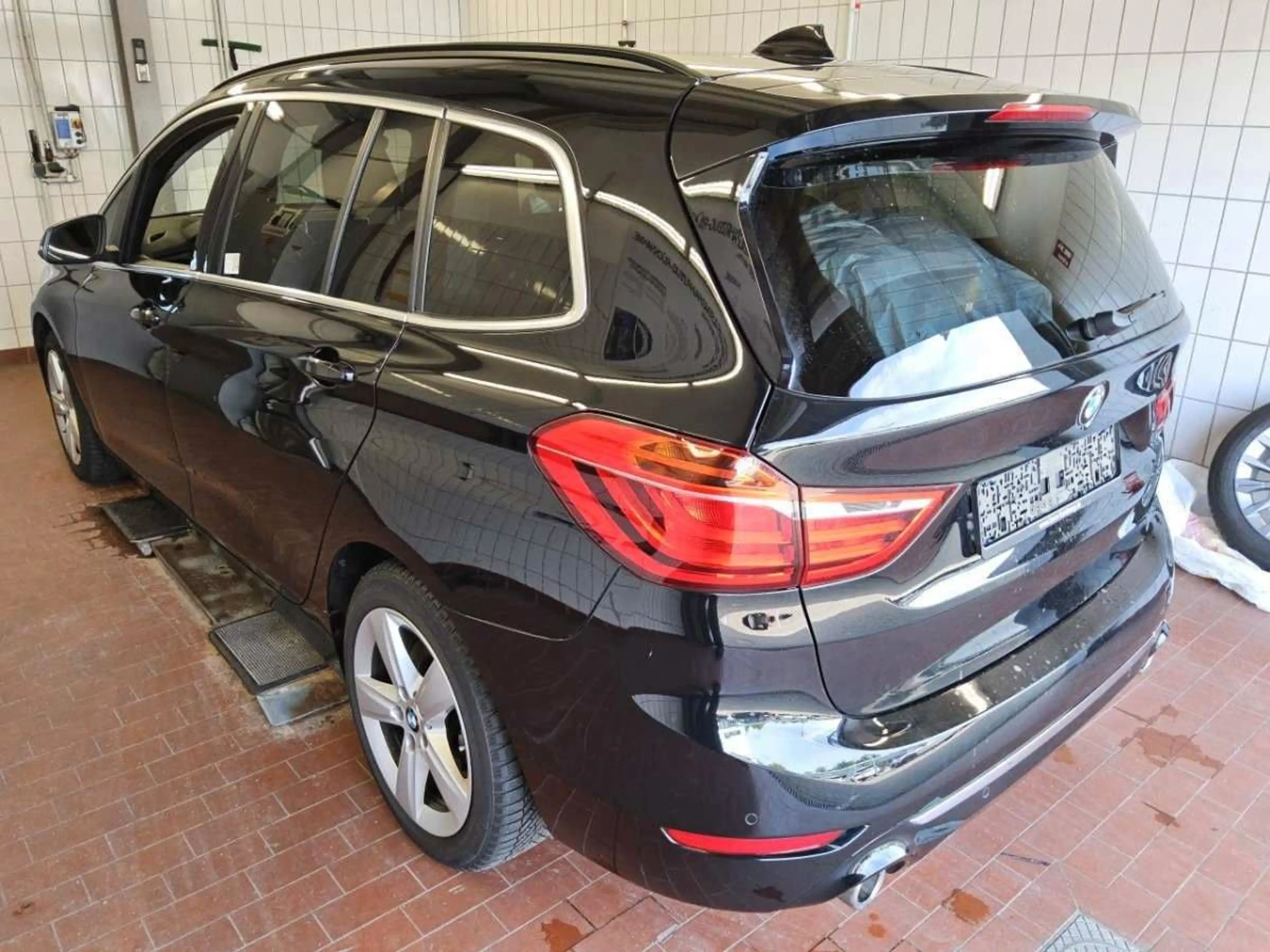 BMW 220 xDrive Luxury Line |1.Hand|Pano — photo 4