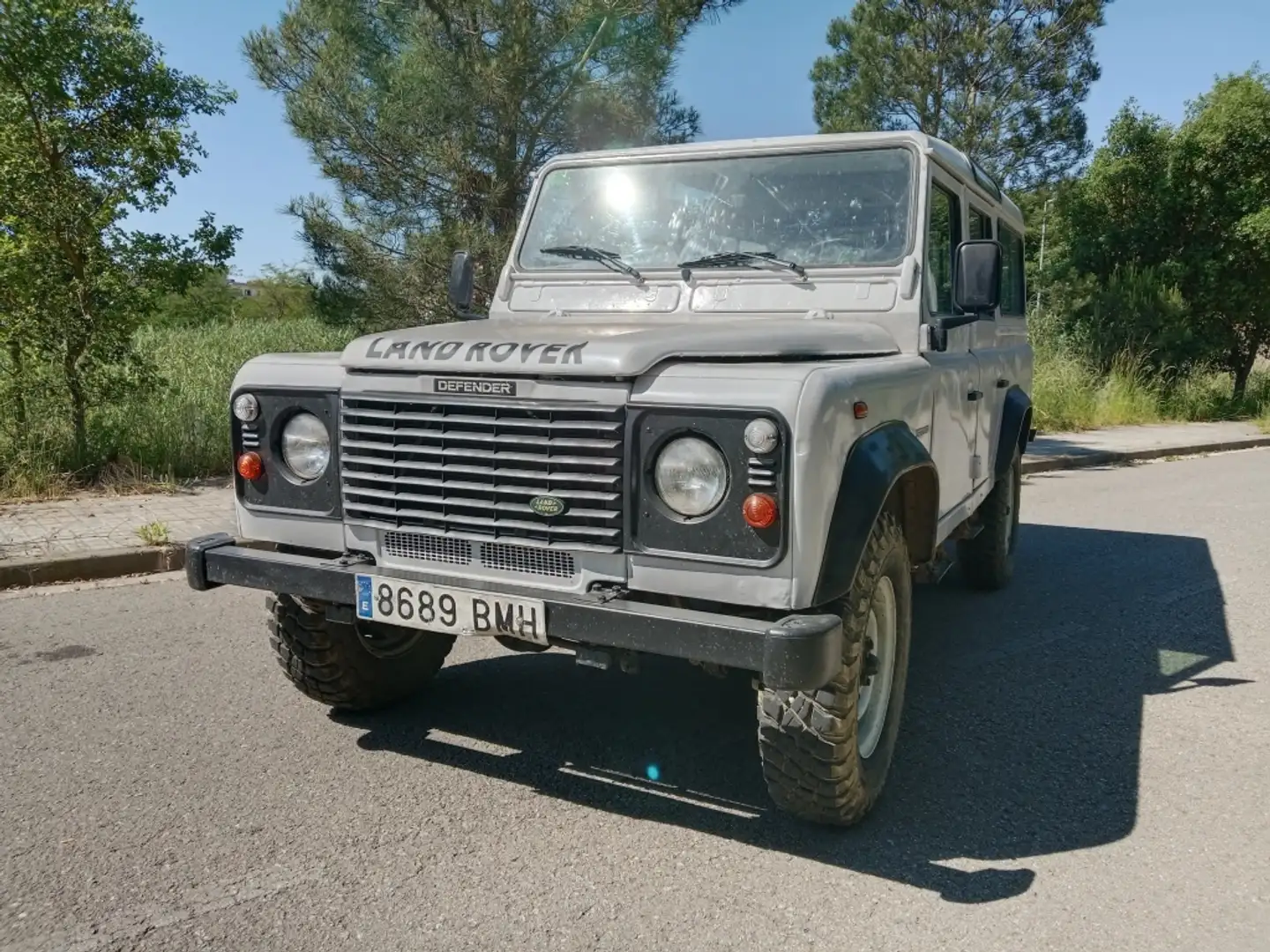 Land Rover Defender 110TDI SW Alb - 2