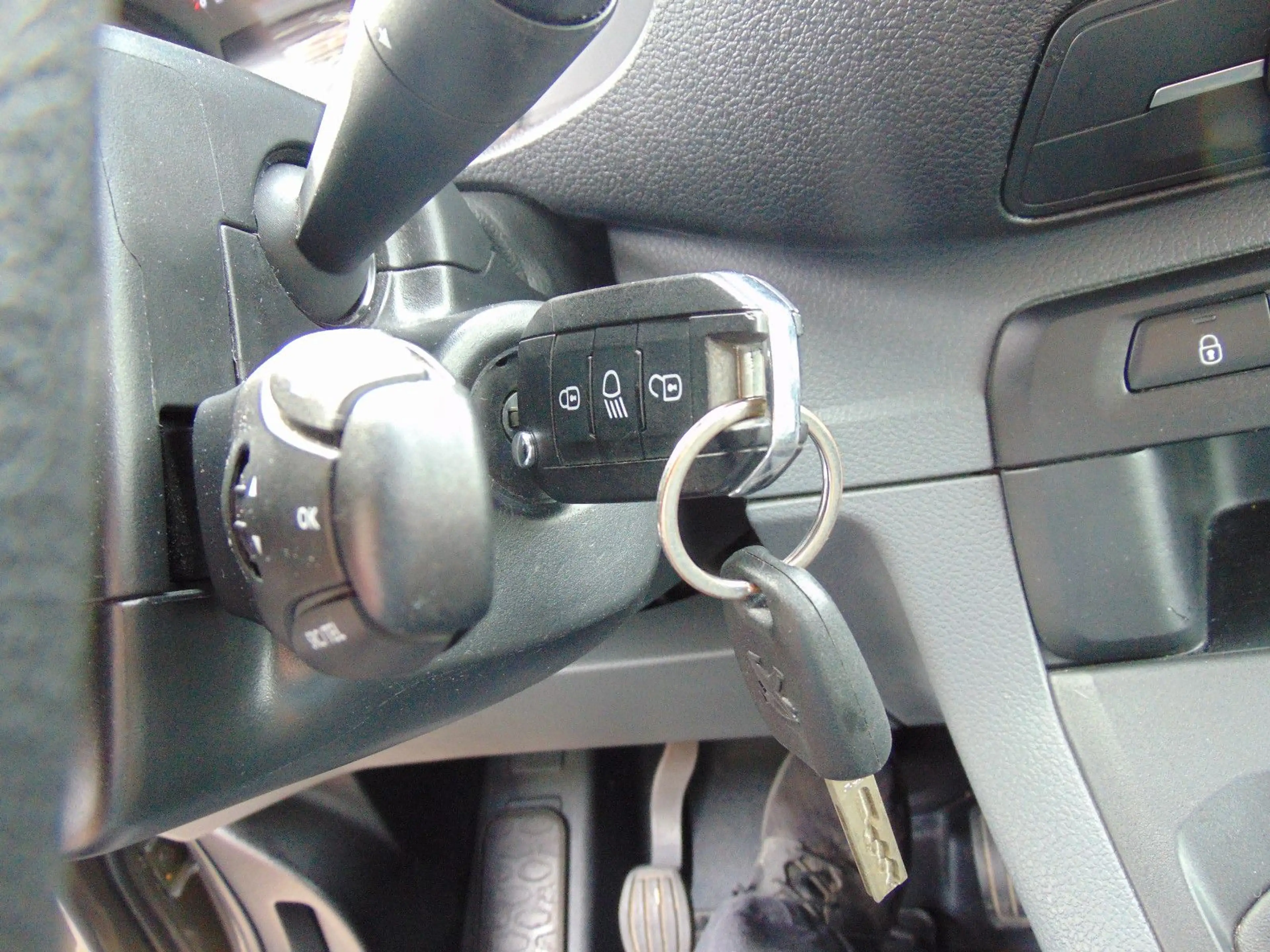 Peugeot Traveller BlueHDi 145 S&S L3 *Kamera*APP*AHK — photo 9
