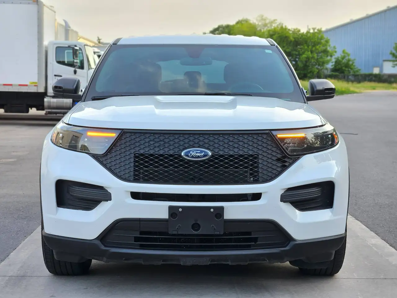 Ford Explorer снимка Ford Explorer