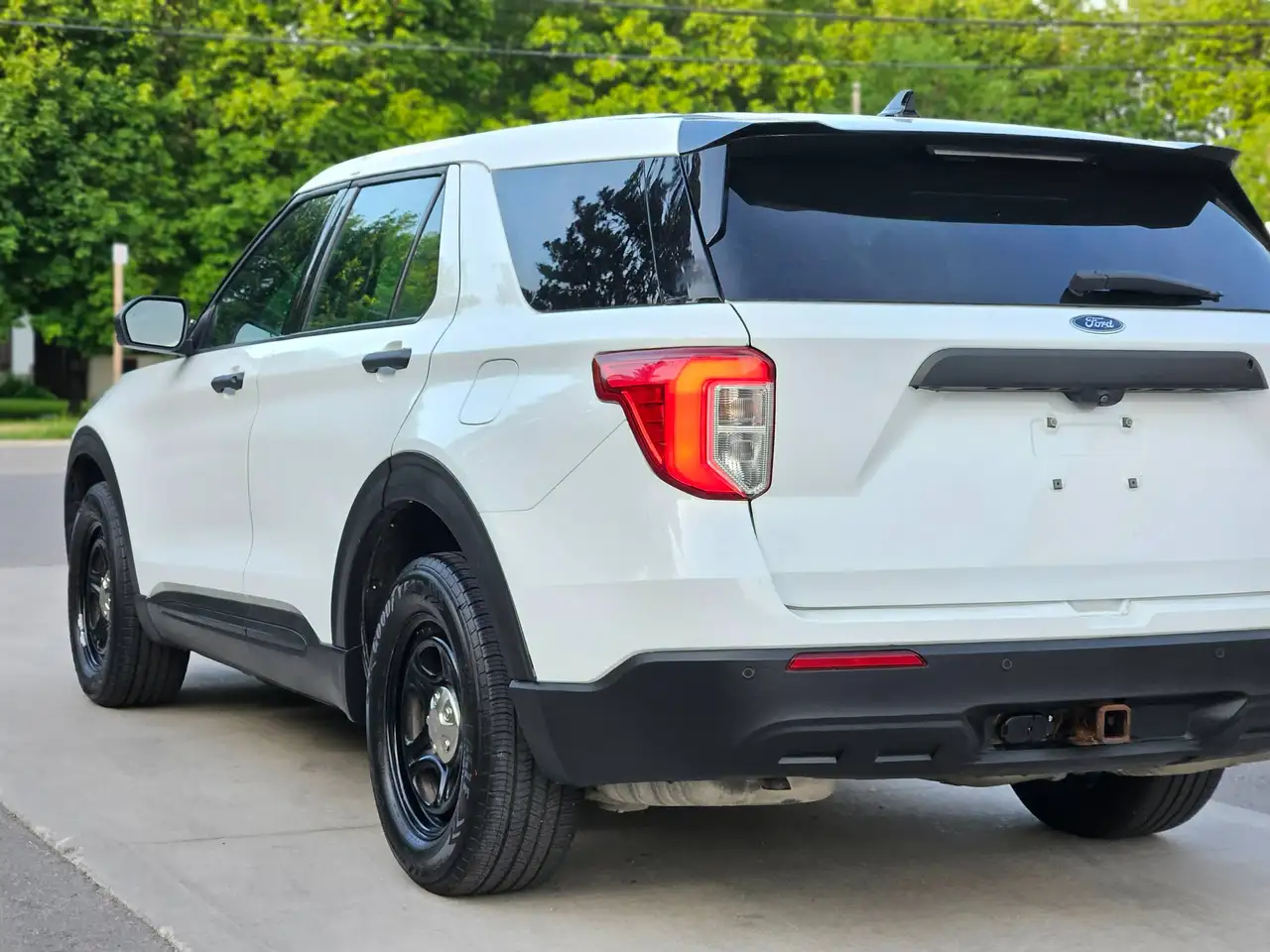Ford Explorer снимка Ford Explorer