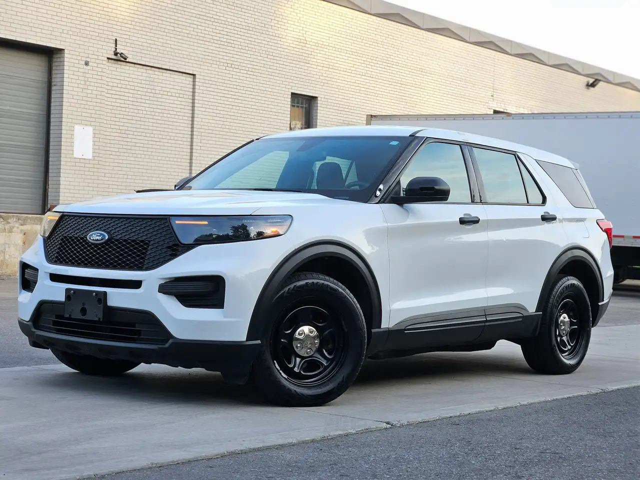 Ford Explorer снимка Ford Explorer