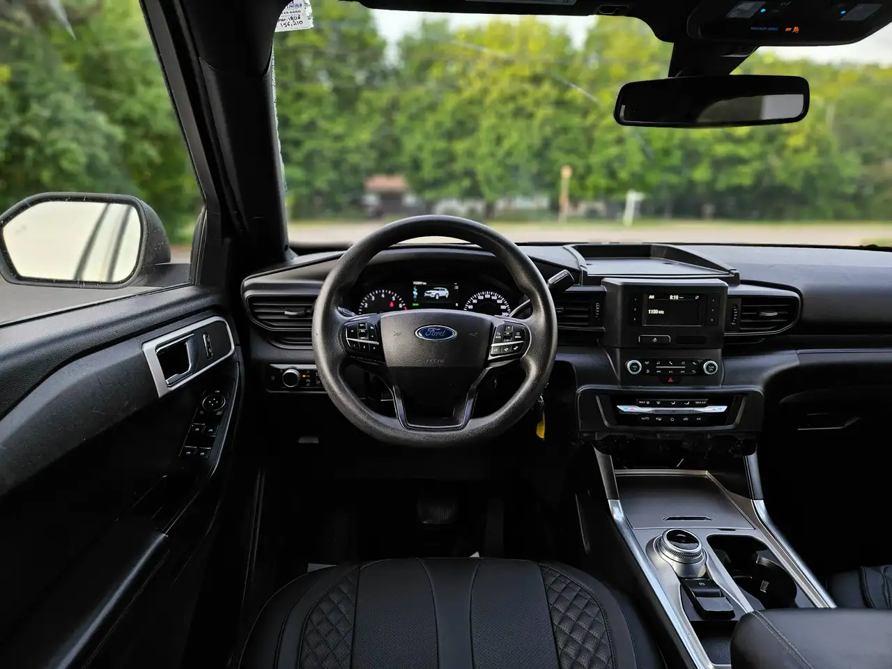 Ford Explorer снимка Ford Explorer