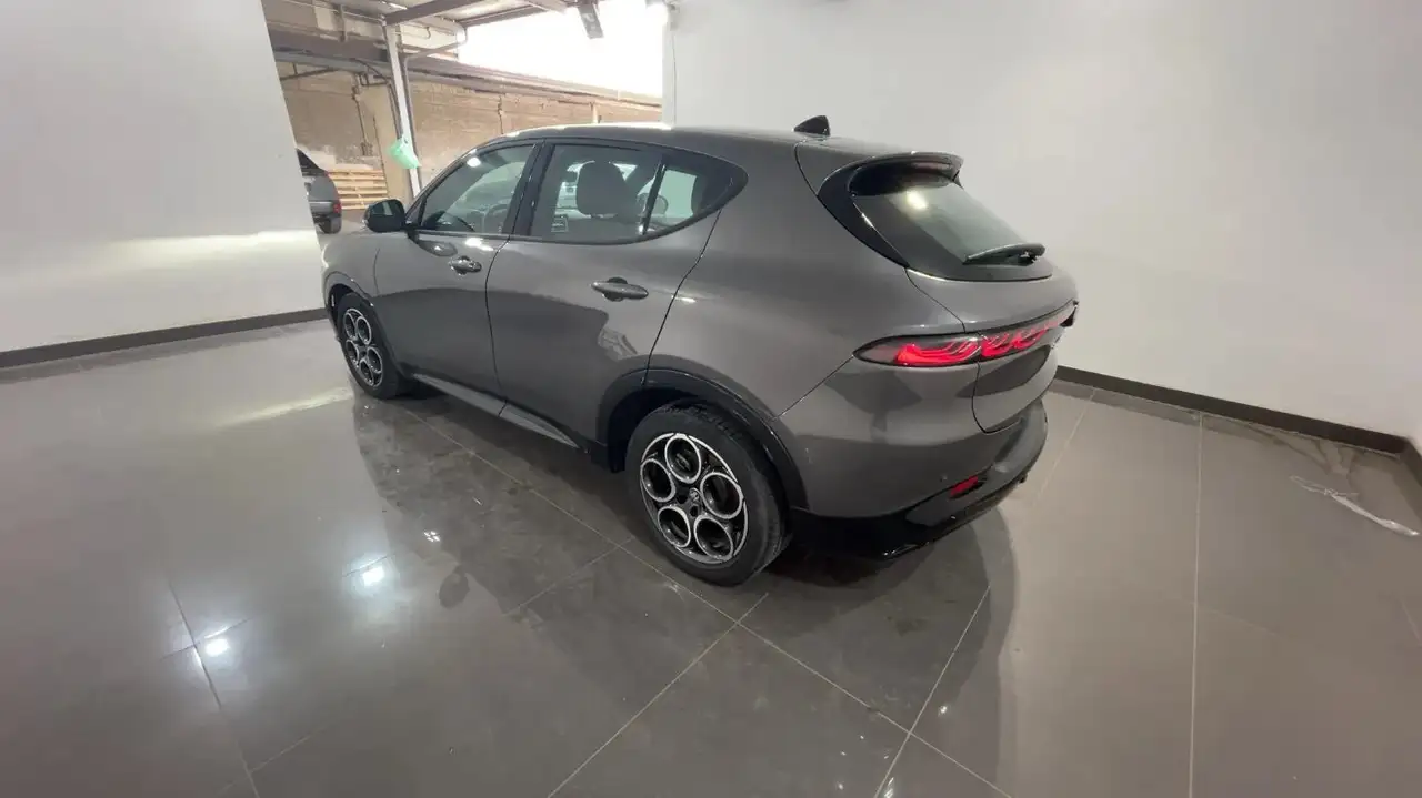 Alfa Romeo Tonale 2024