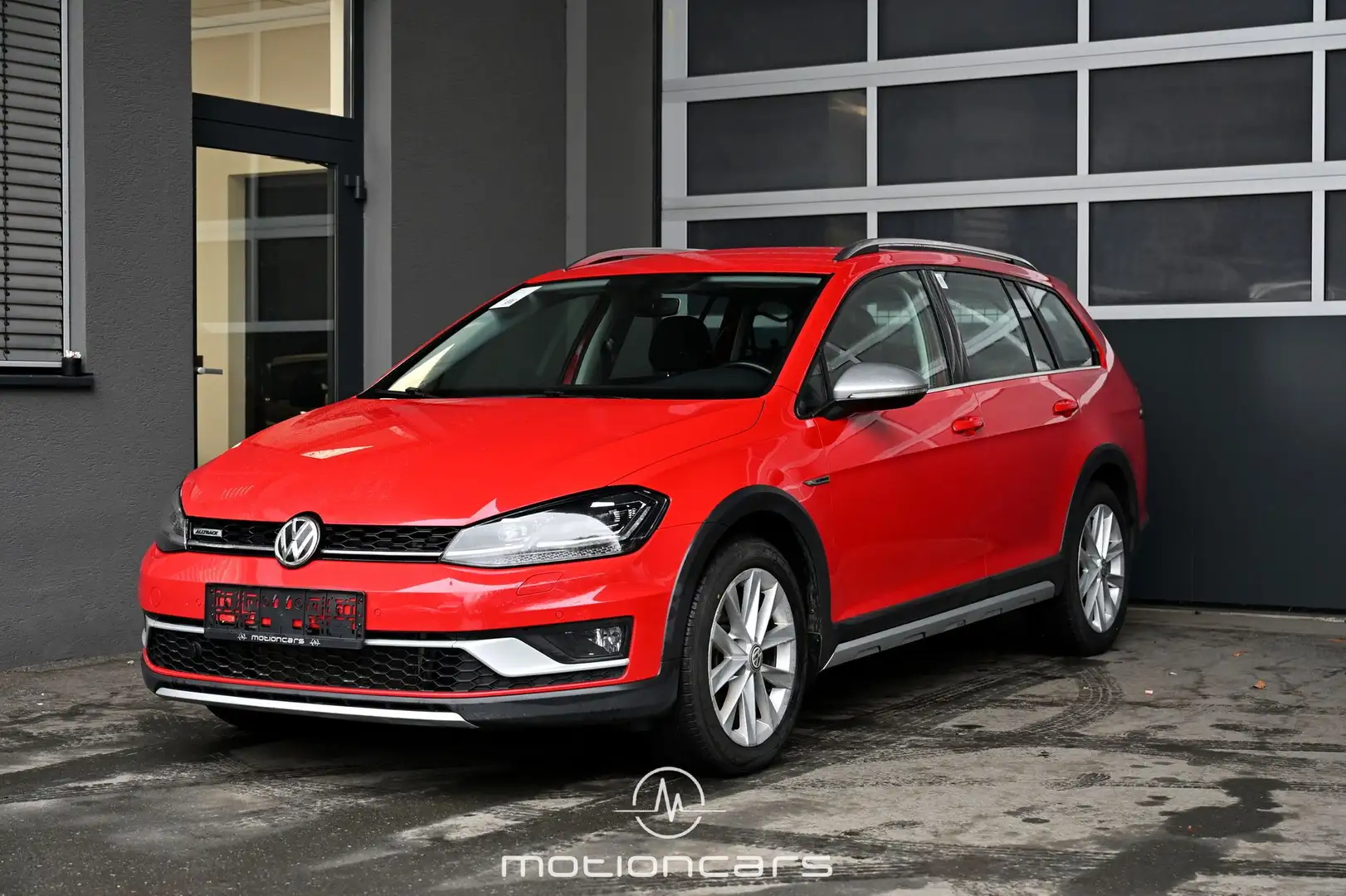Volkswagen Golf VII Alltrack 4Motion 2.0 TDI DSG Pickerl NEU EXP Czerwony - 1