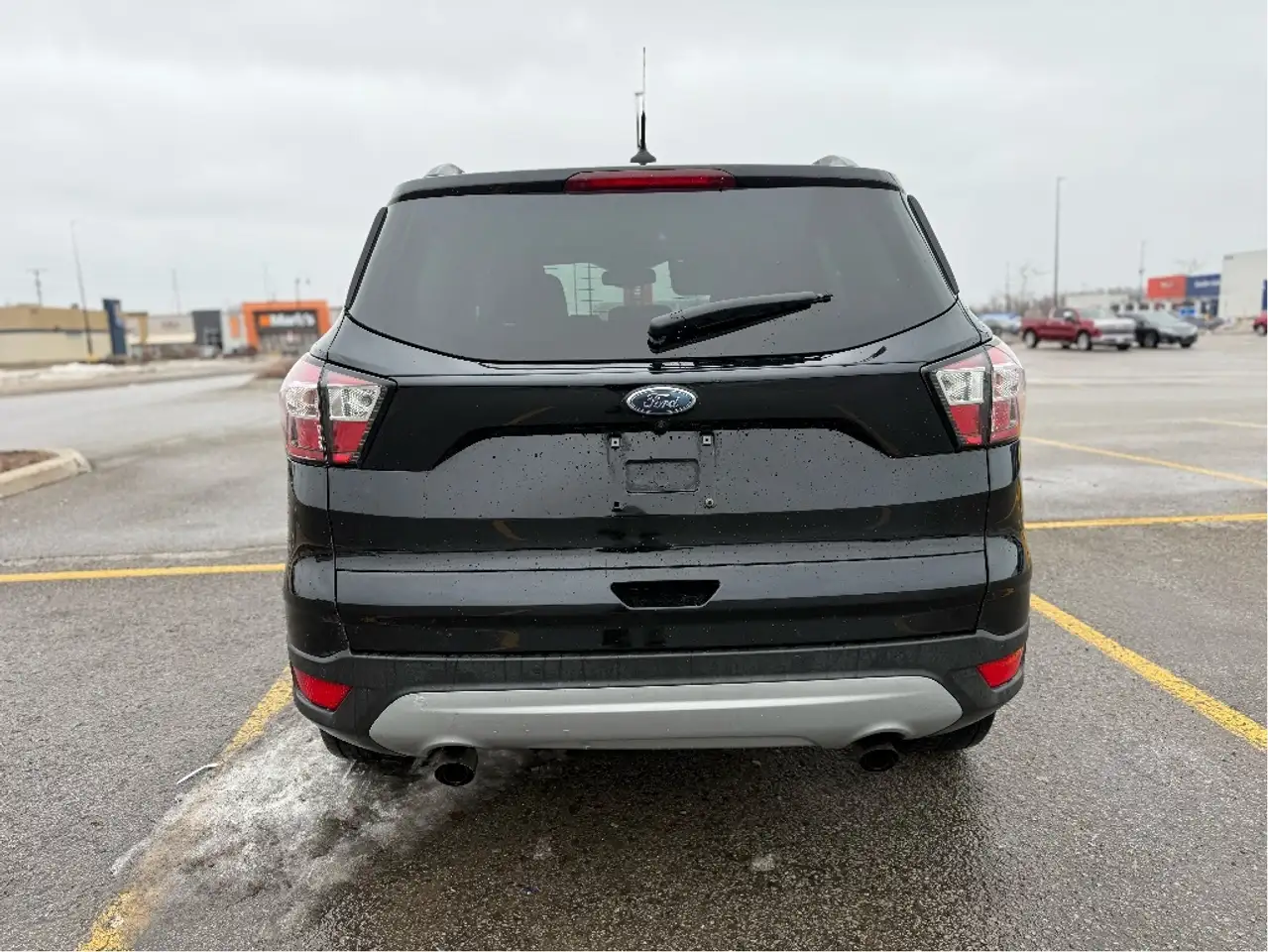 Ford Escape снимка Ford Escape