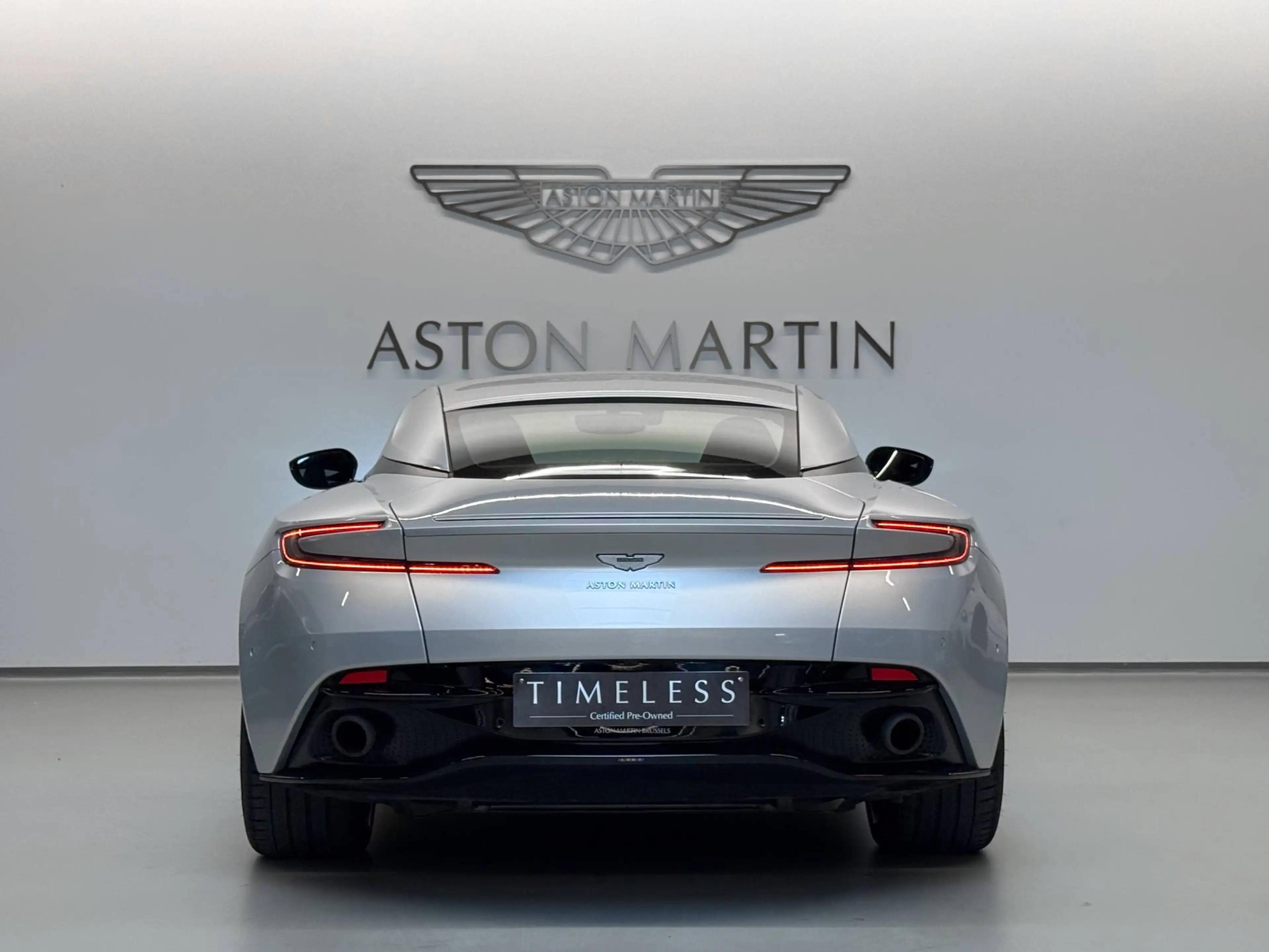 Aston Martin DB11 Coupe | Aston Martin Brussels — photo 5