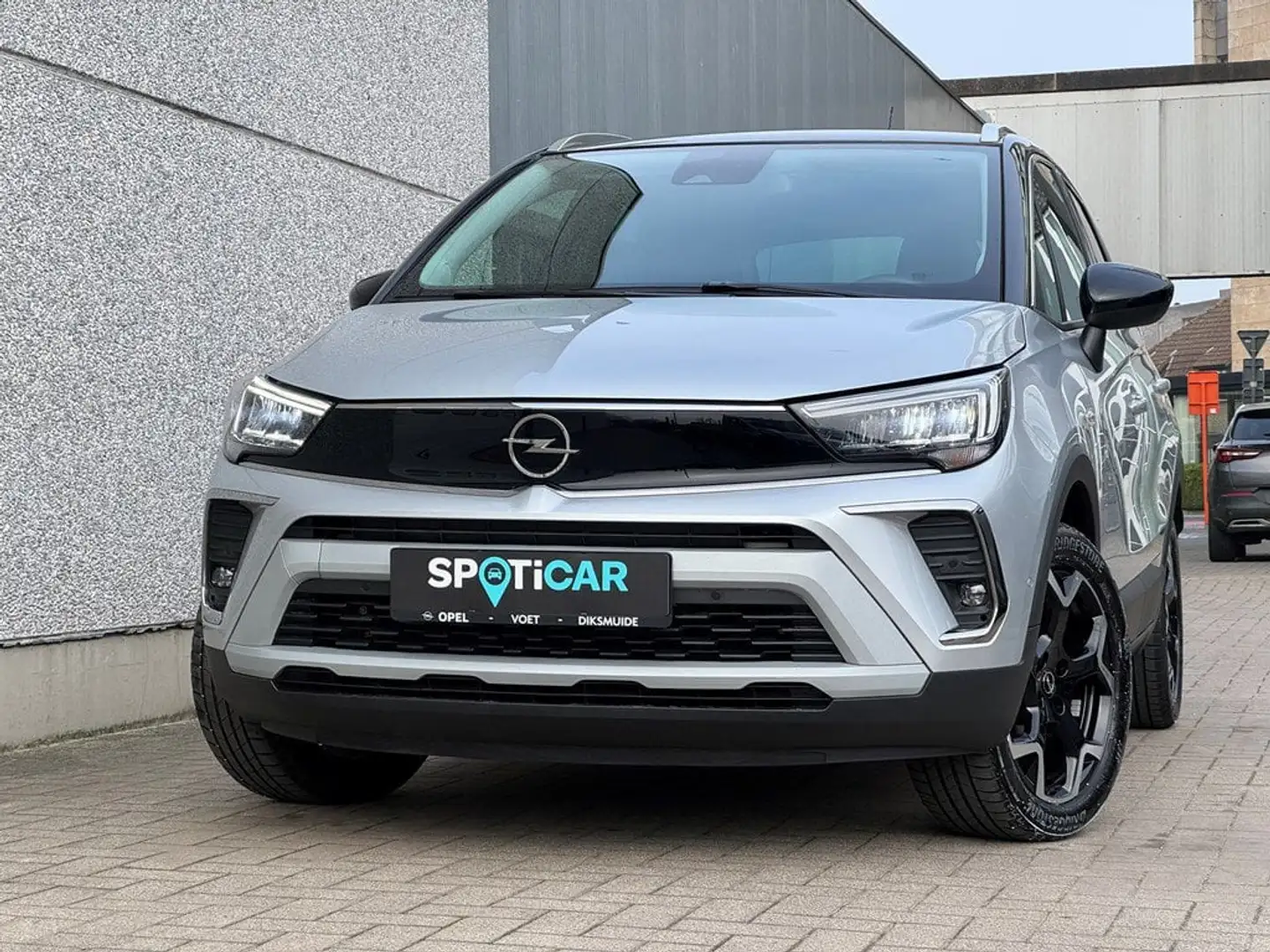 Opel Crossland 1.2T 110PK ULTIMATE GPS/CAMERA/PARKPILOT/KEYLESS Argento - 1