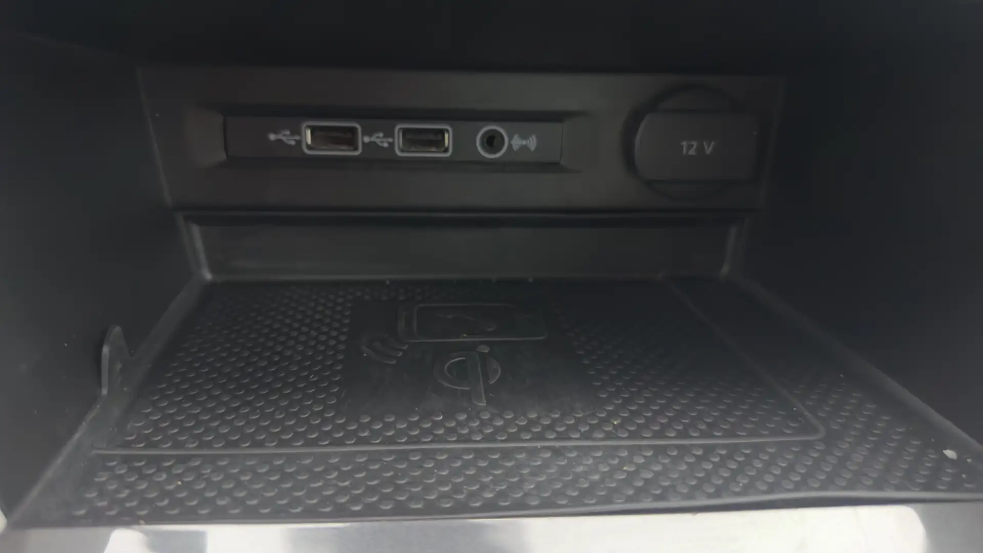 Volkswagen Tiguan 2.0 TDI SCR (BlueMotion Technology) DSG Trendline - 2