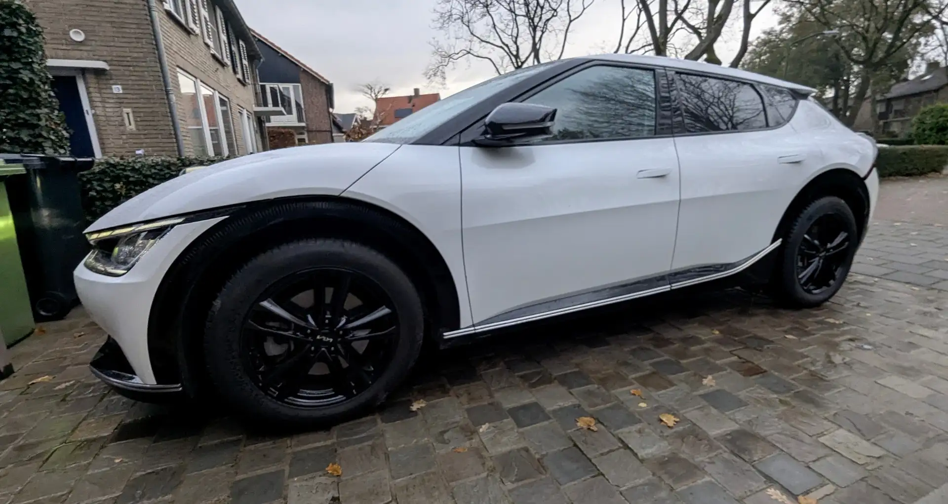 Kia EV6 Plus Advan. 77.4 kWh. Open dak, V2L, Fgarantie Wit - 1