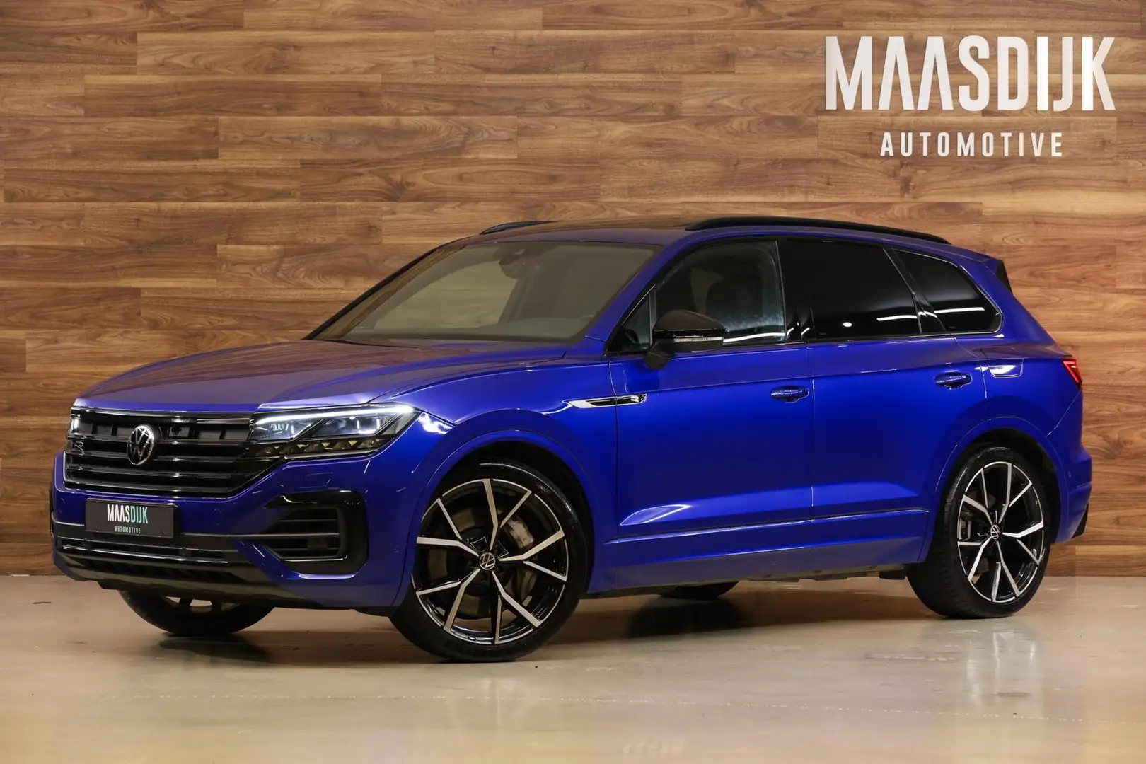Volkswagen Touareg 3.0 TSIe 4MOTION|Massage|Nachtzicht|Pano| Blauw - 1
