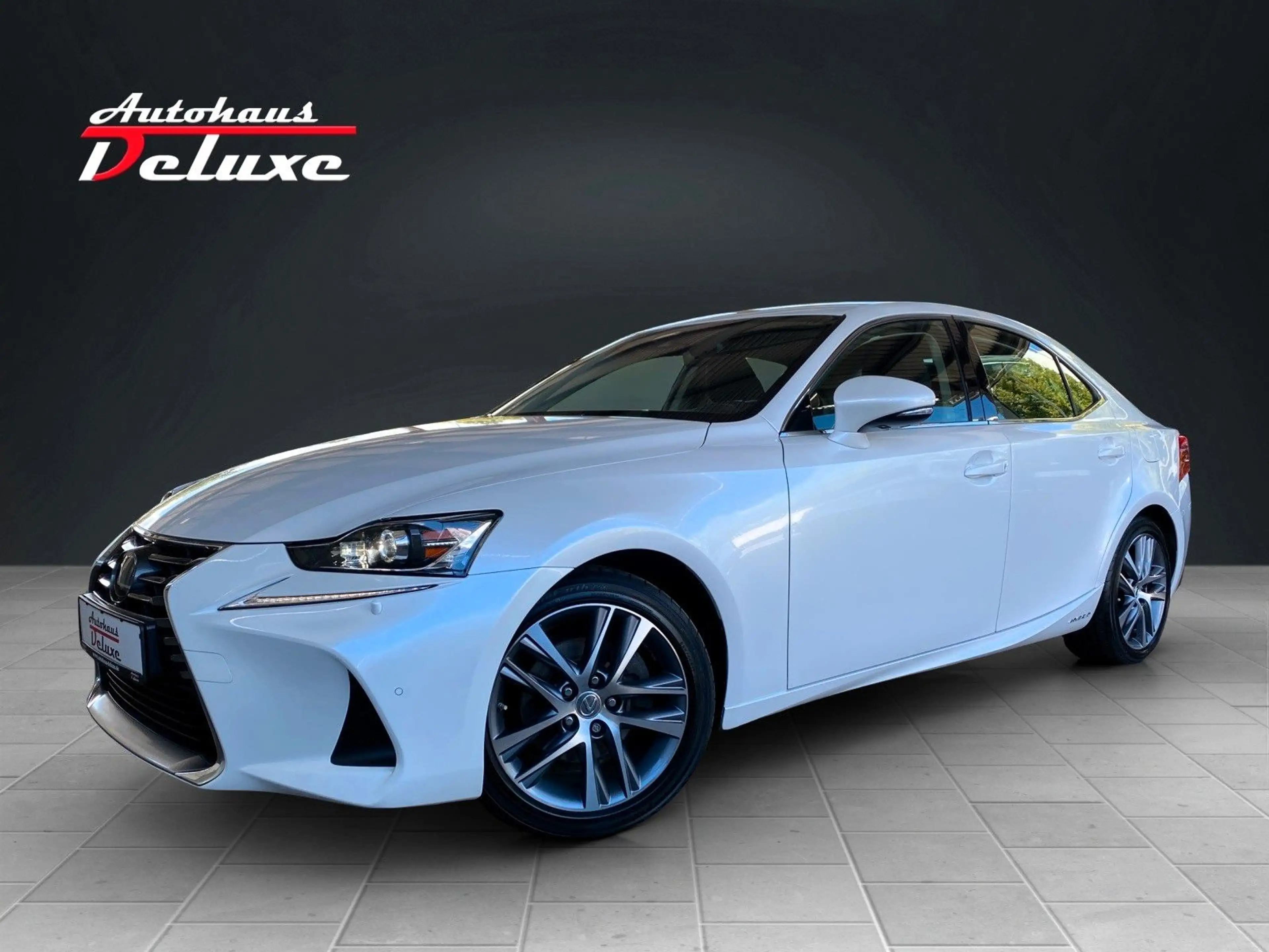 Lexus IS 300 h EXECUTIVE LINE NAVI-KAMERA-LED-ACC