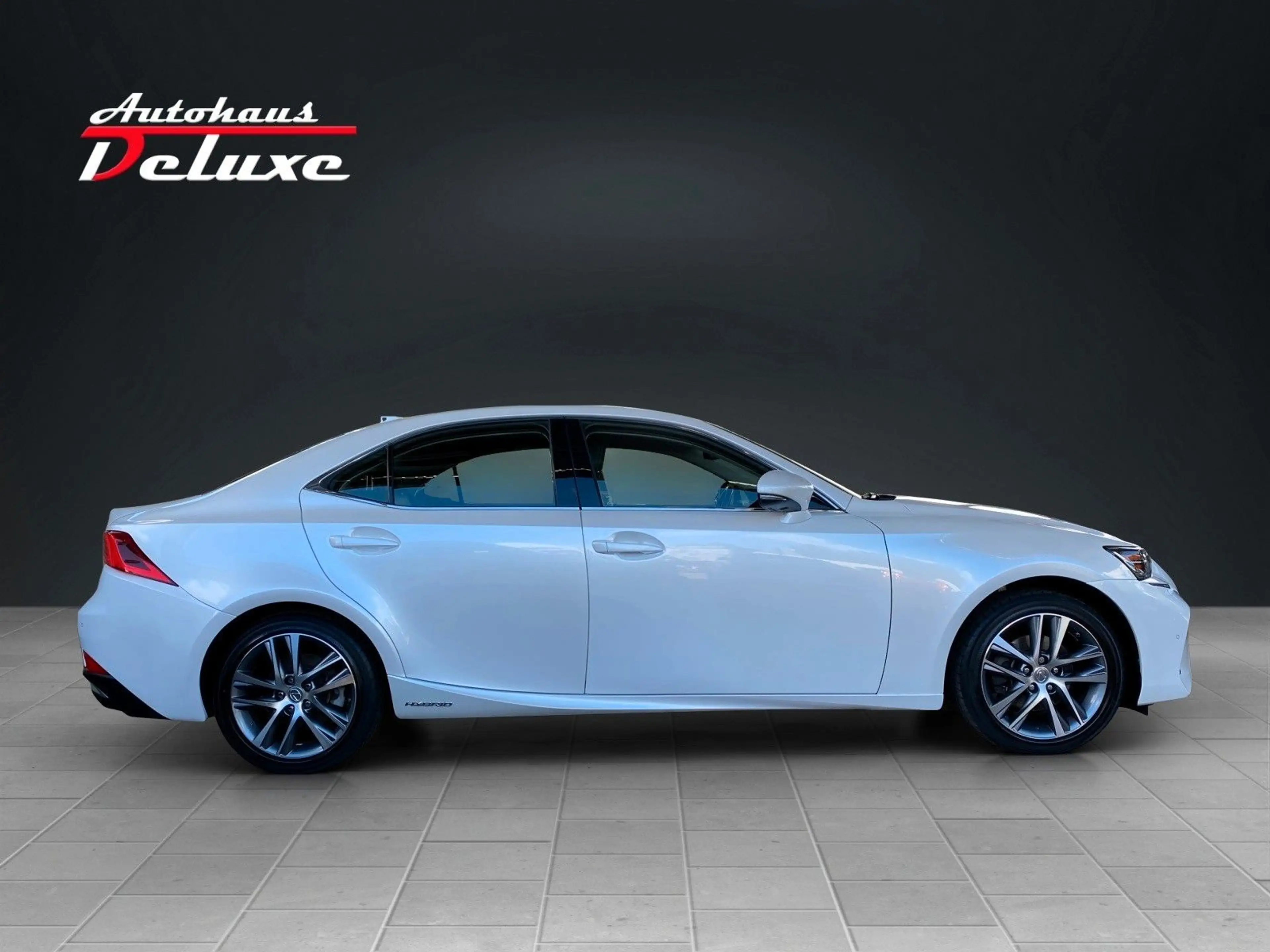 Lexus IS 300 h EXECUTIVE LINE NAVI-KAMERA-LED-ACC — photo 8