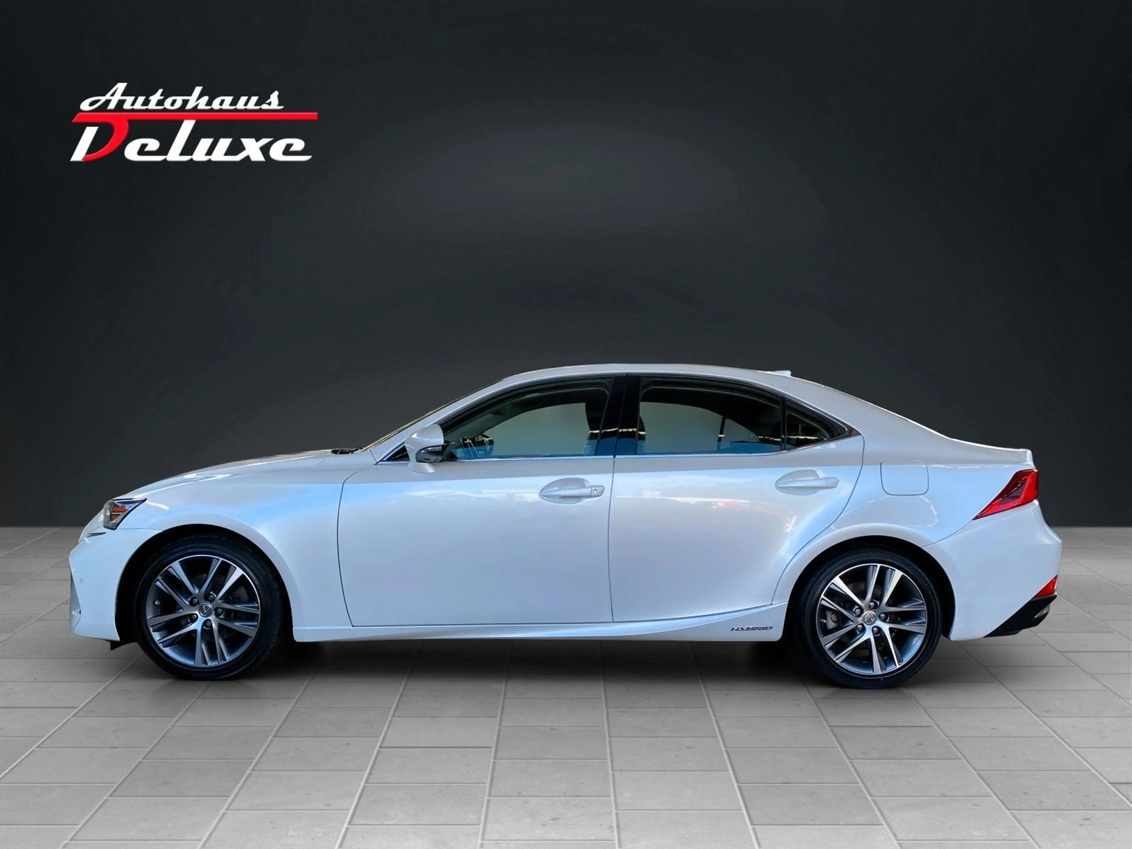 Lexus IS 300 h EXECUTIVE LINE NAVI-KAMERA-LED-ACC — photo 4