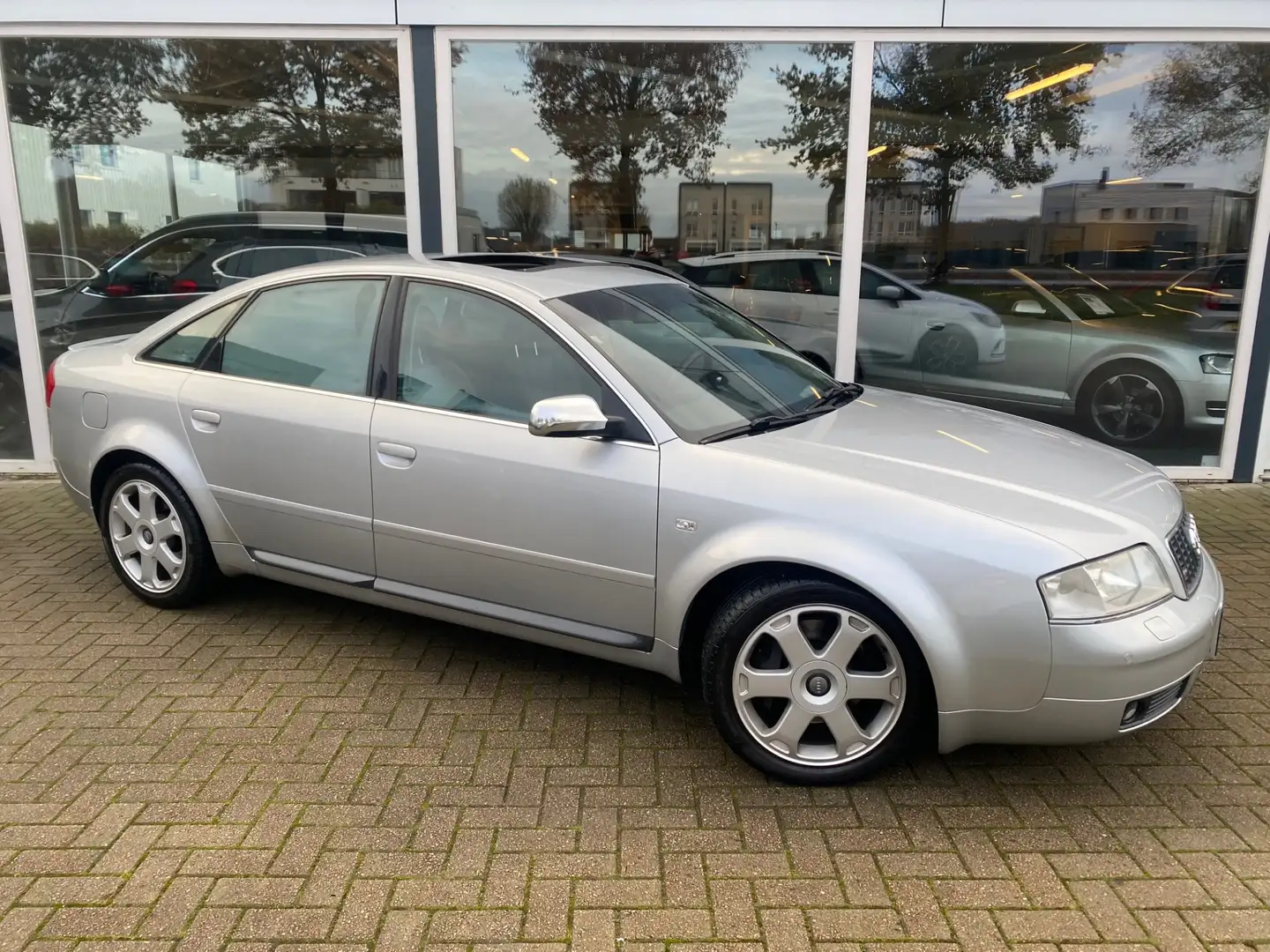 Audi A6 4.2 V8 quattro S6 Advance Aantoonbare kilometers!/ Grey - 1