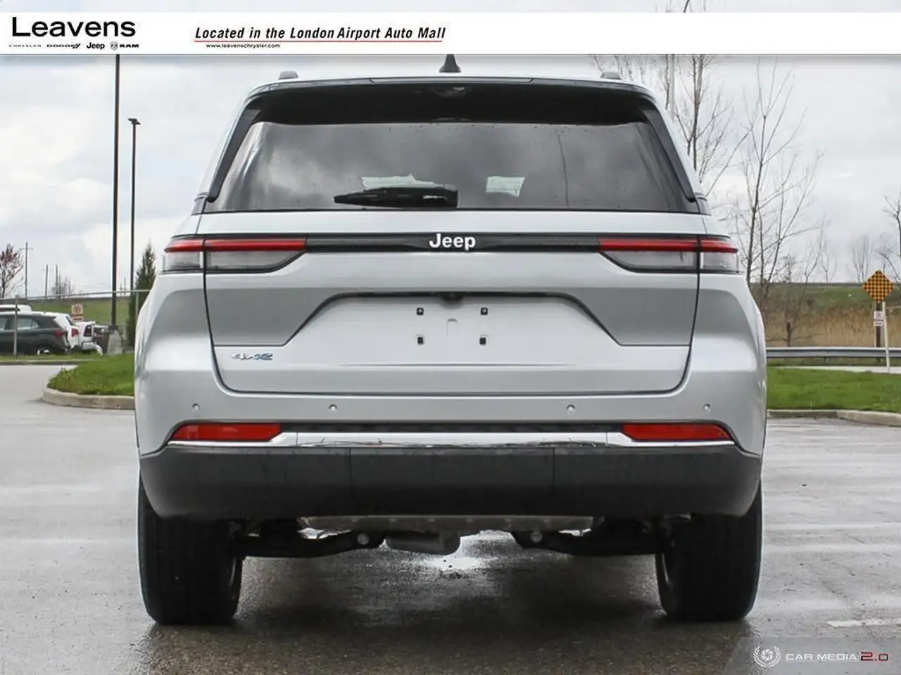 Jeep Grand Cherokee снимка Jeep Grand Cherokee