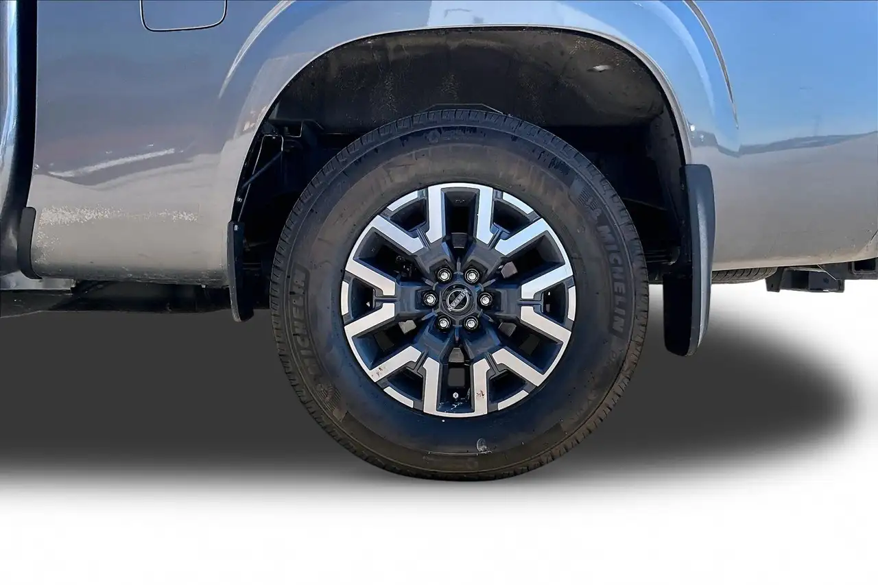 Nissan Frontier снимка Nissan Frontier
