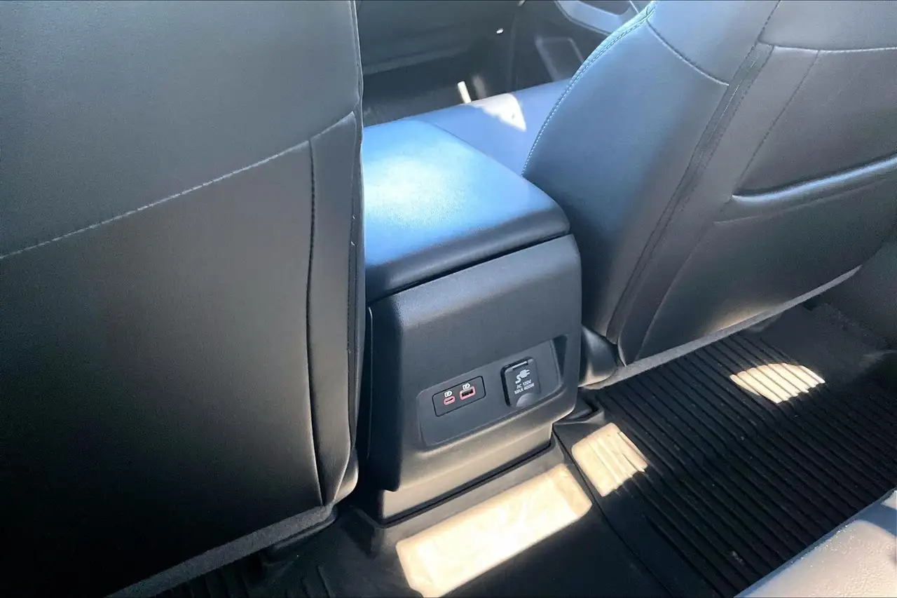 Nissan Frontier снимка Nissan Frontier