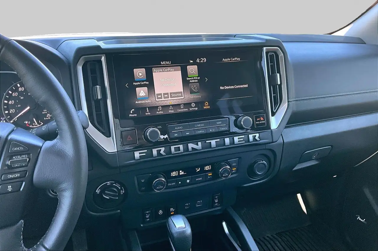 Nissan Frontier снимка Nissan Frontier