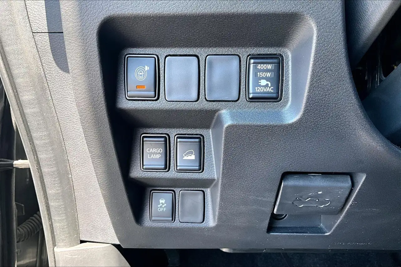 Nissan Frontier снимка Nissan Frontier