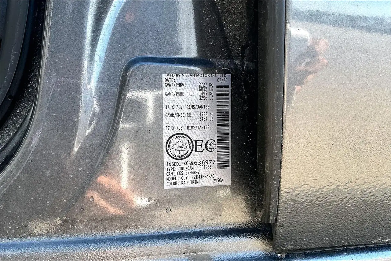 Nissan Frontier снимка Nissan Frontier