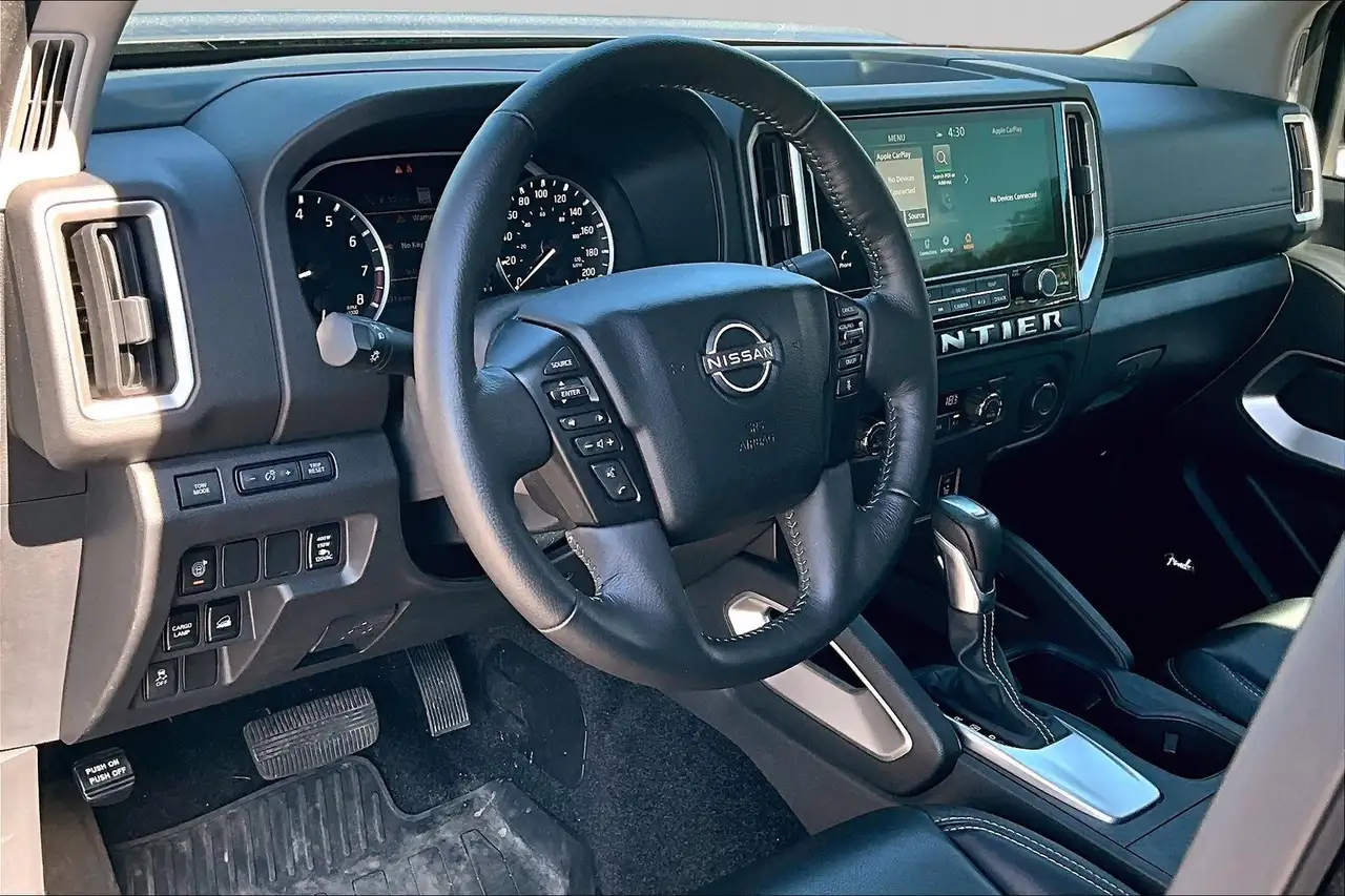 Nissan Frontier снимка Nissan Frontier