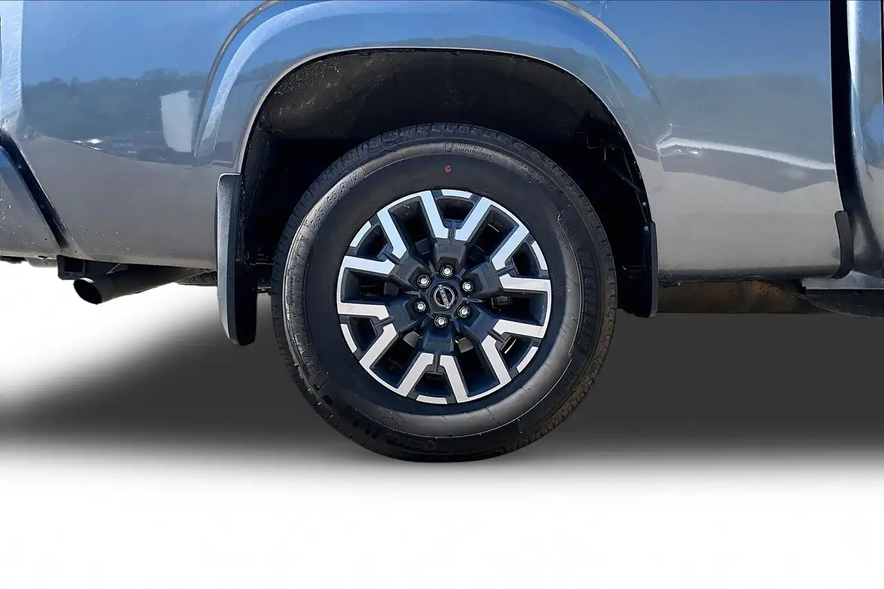 Nissan Frontier снимка Nissan Frontier