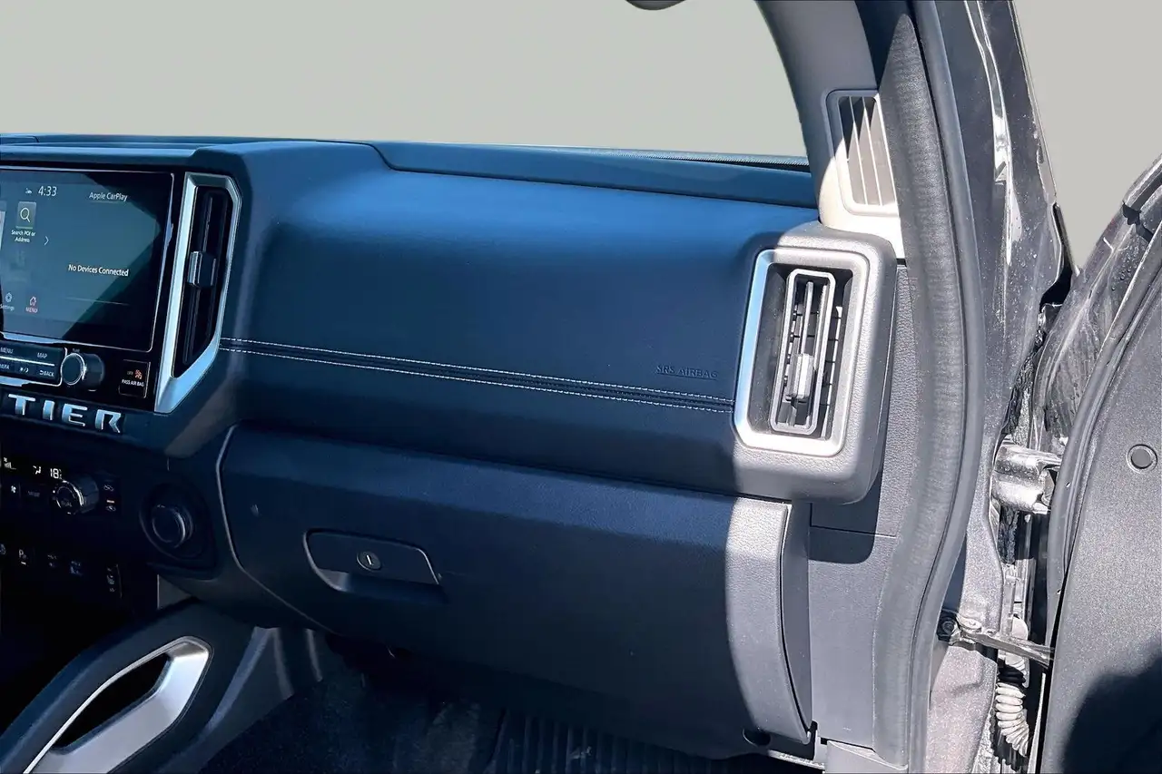 Nissan Frontier снимка Nissan Frontier