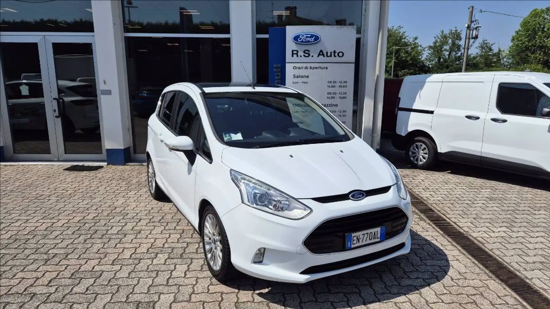 Ford B-Max 1.6 tdci Sky 95cv Blanc - 1