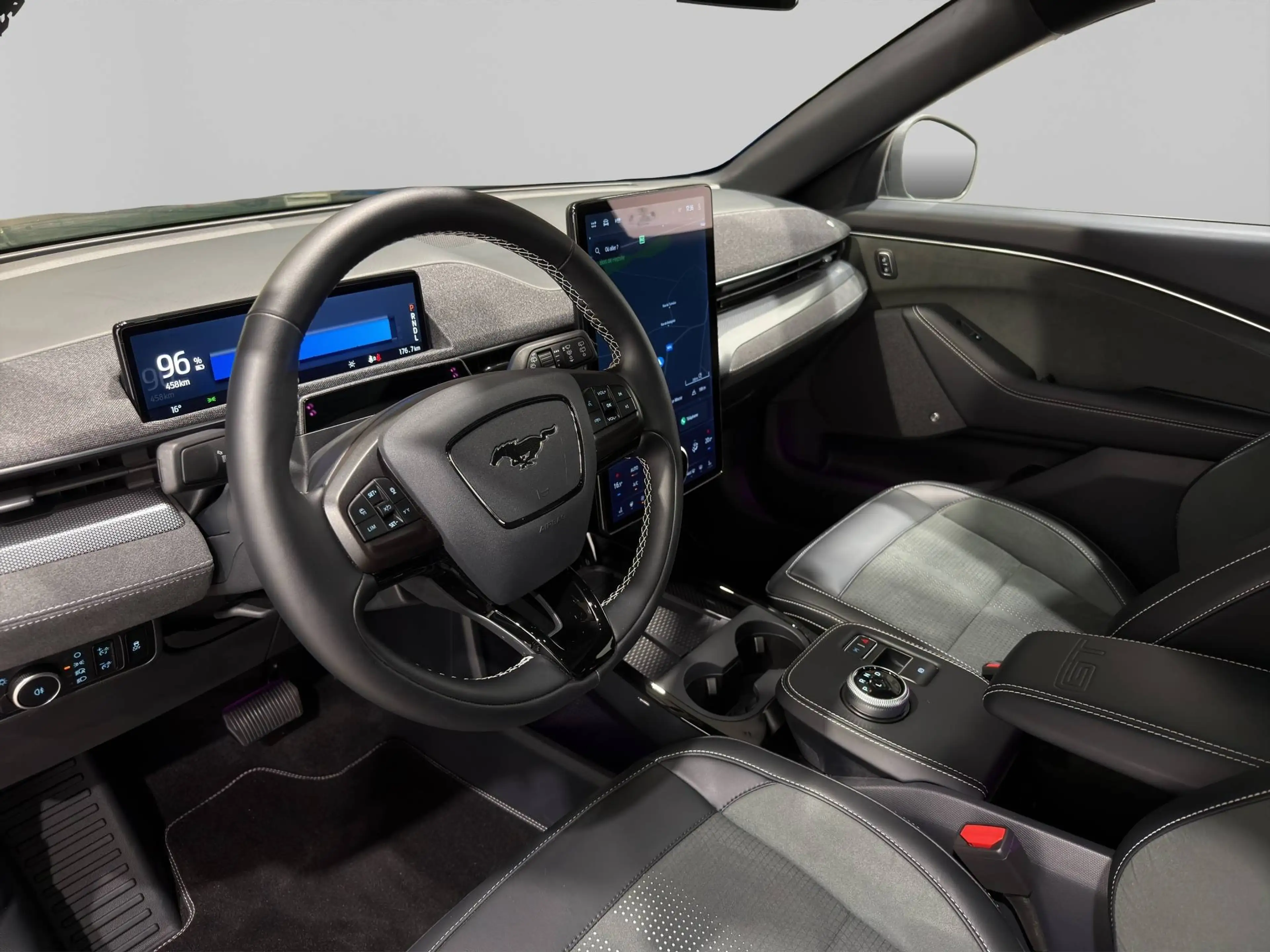 Ford Mustang Mach-E 99 kWh AWD GT Extended Range GT ***HEATED/VENTILATED SEATS*PANORAMIC ROOF*BANG&OLUFSEN*** — photo 8