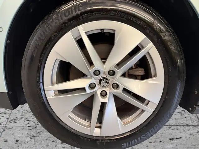 Skoda Enyaq view 8