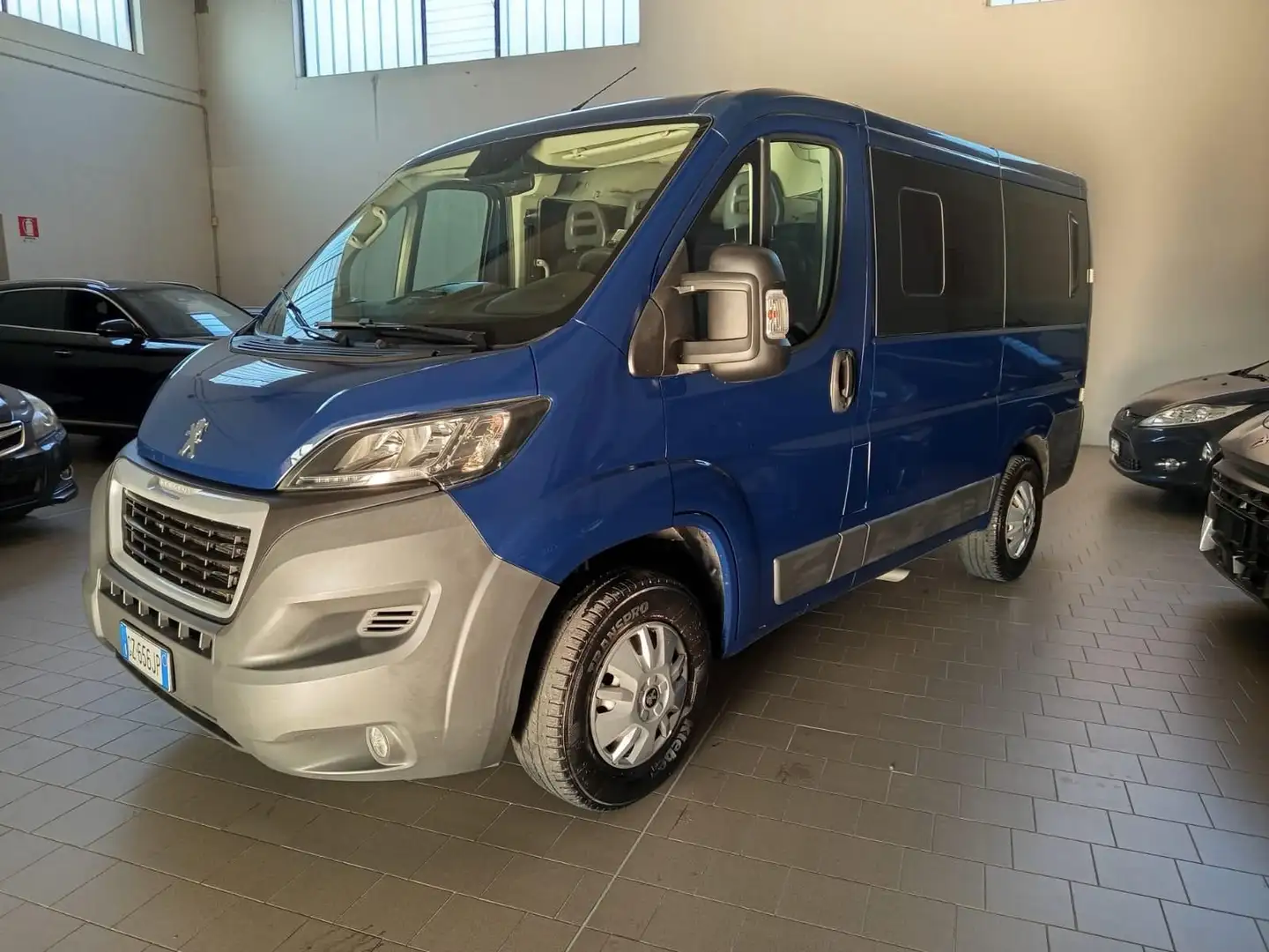 Peugeot Boxer Boxer 330 2.0 BlueHDi/110CV FAP PC-TN Combi Comfo - 1