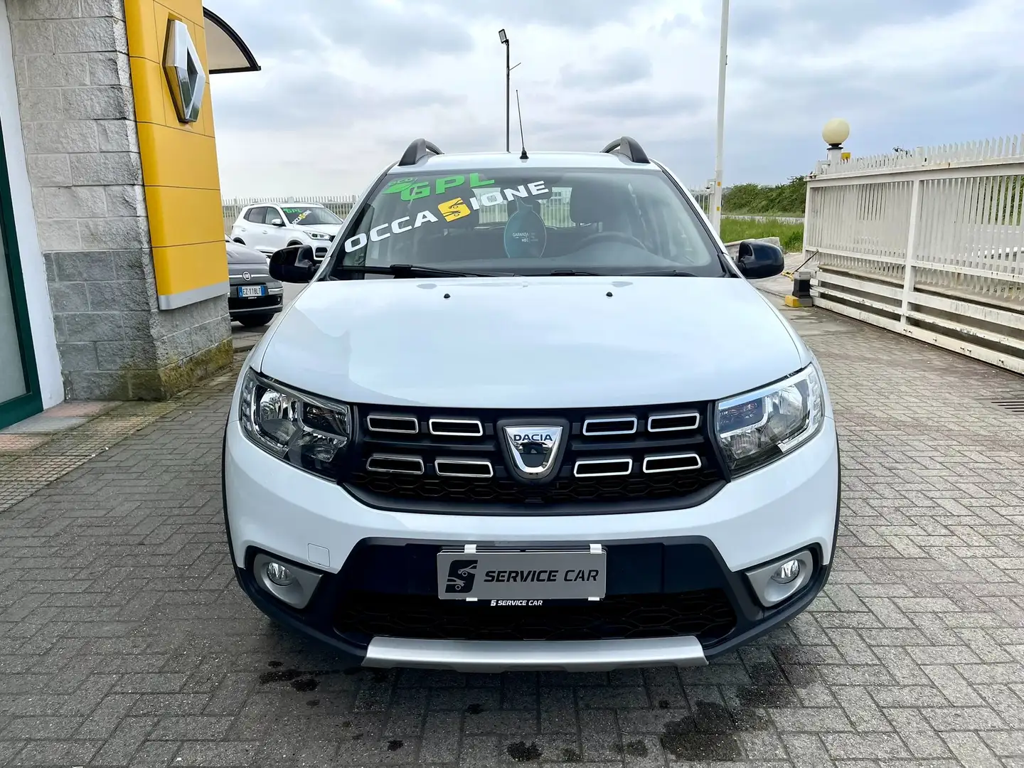Dacia Sandero Stepway 0.9 tce Wow turbo Gpl s&s Wit - 2