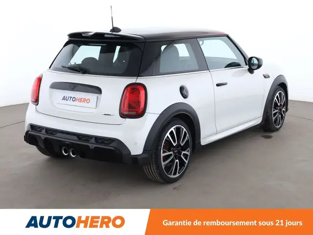 MINI Hatch view 6
