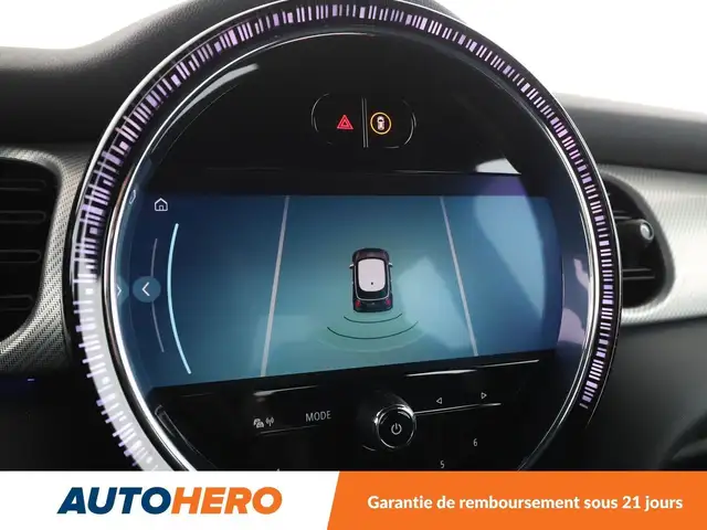 MINI Hatch view 23