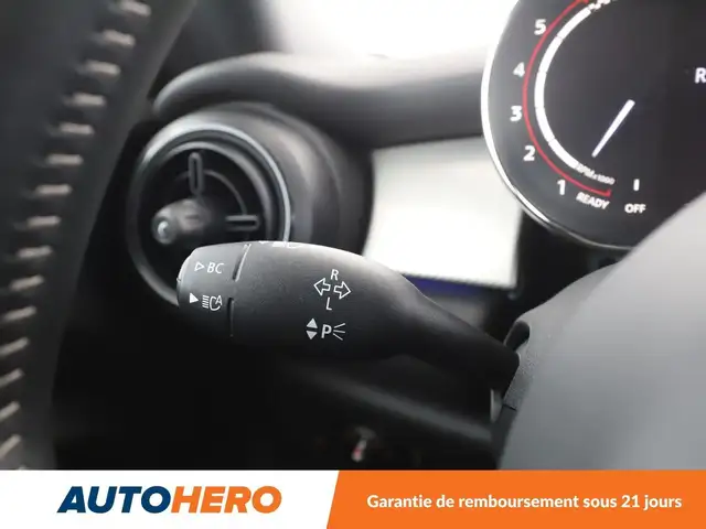 MINI Hatch view 27