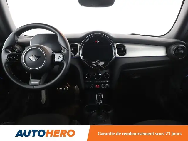 MINI Hatch view 12