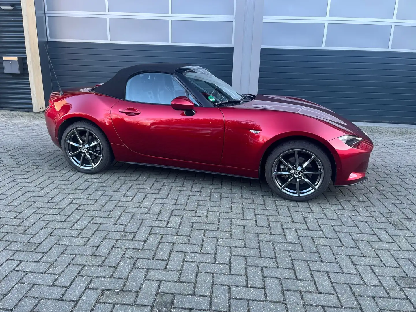 Mazda MX-5 RF SKYACTIV-G 184 Sports-Line Rood - 1