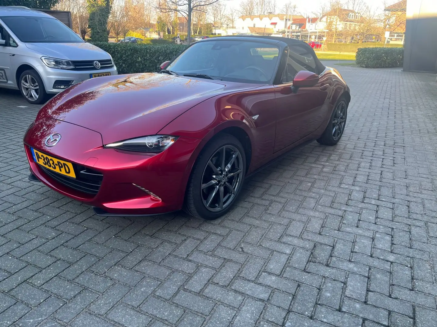 Mazda MX-5 RF SKYACTIV-G 184 Sports-Line Rood - 2