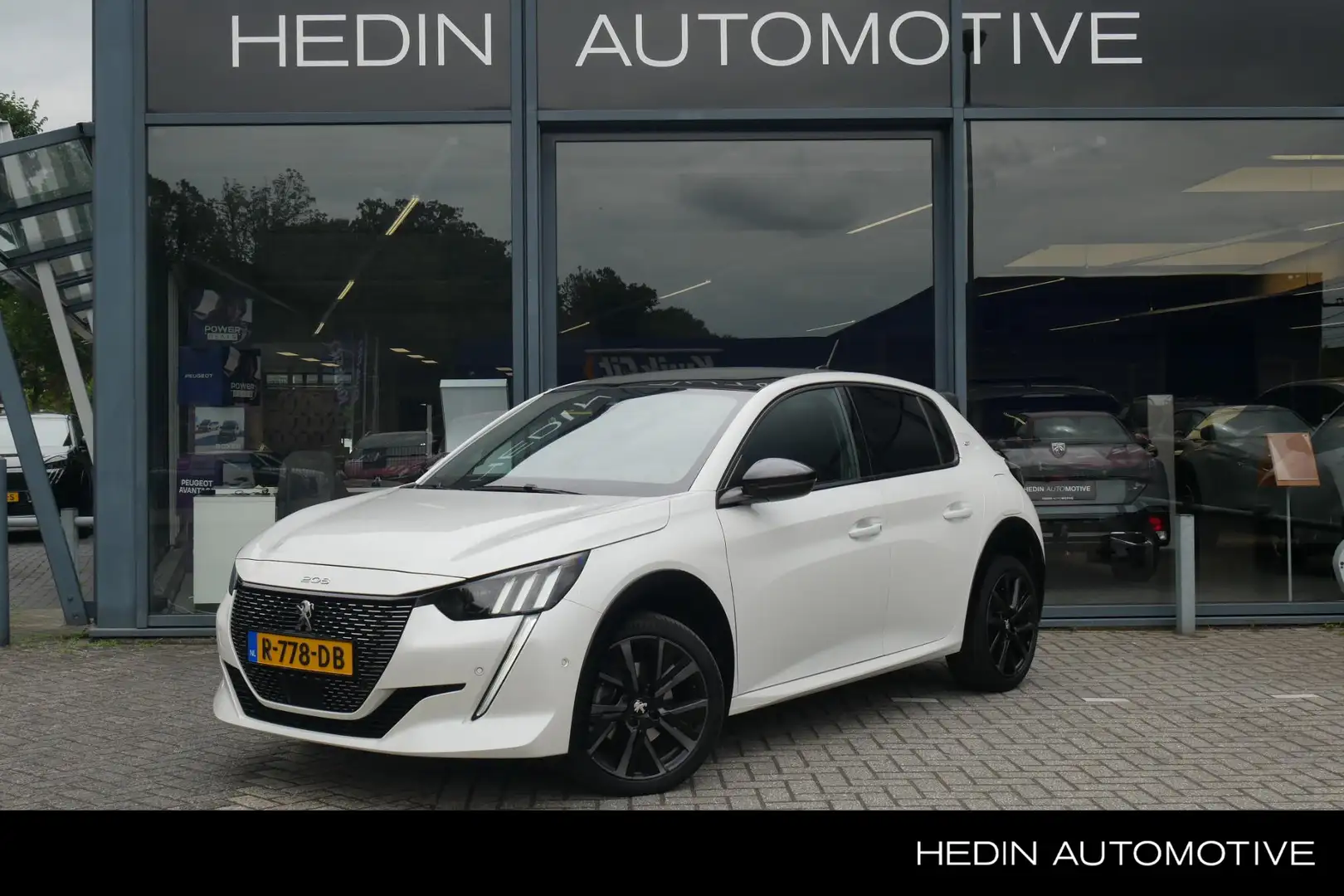 Peugeot 208 1.2 GT Pack 130PK Automaat | Lederen Bekleding | P Wit - 1