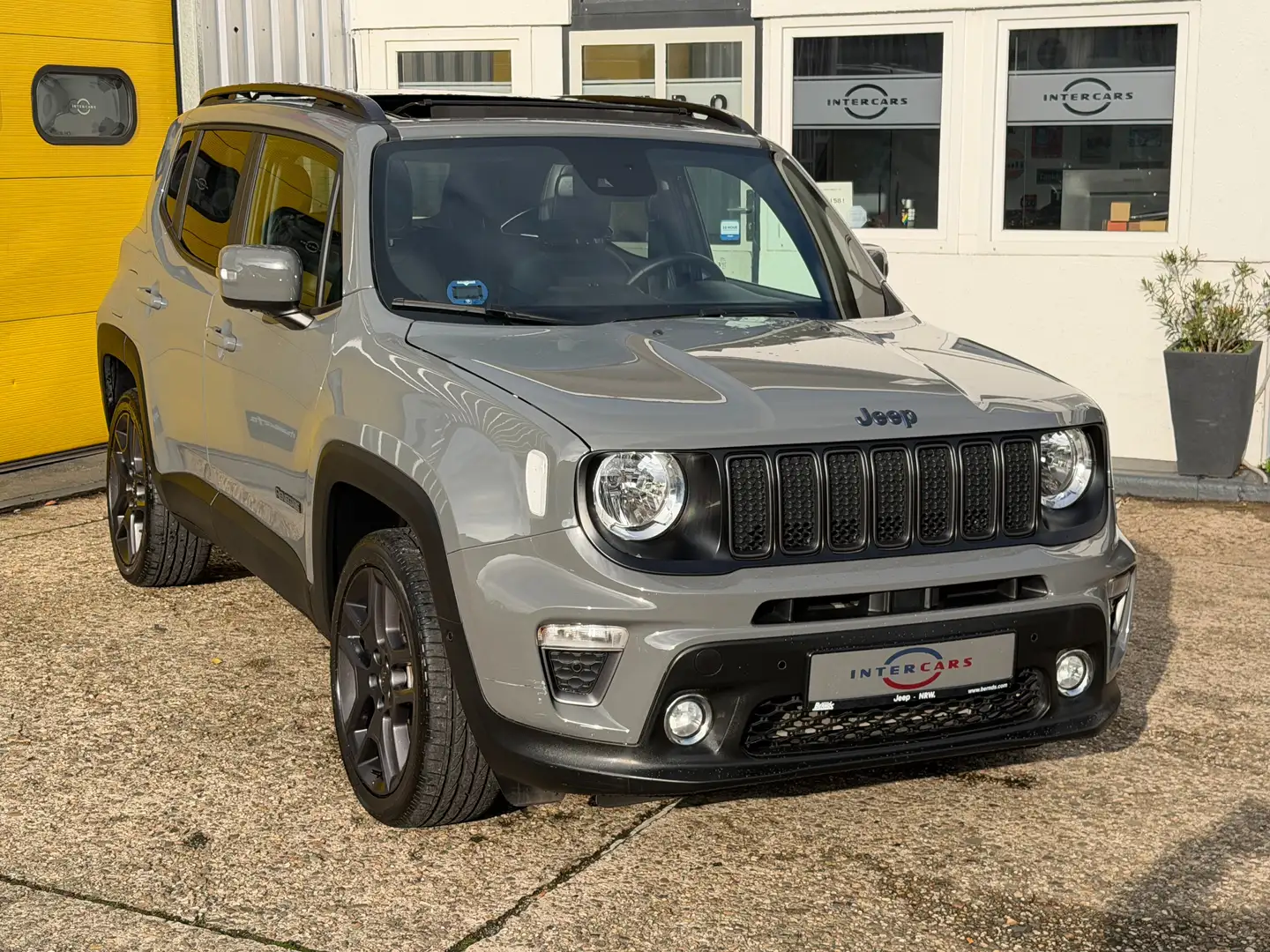 Jeep Renegade S Plug-In-Hybrid 4xe erst 13Tkm Leder LED Kamera Gris - 2