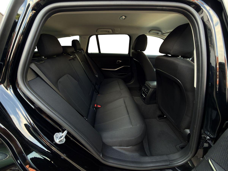 BMW 318 i G21 Touring Aut. | WIDESCREEN | RF-KAMERA — photo 27
