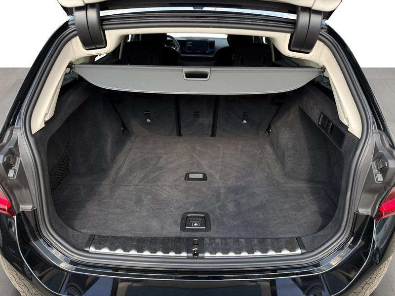 BMW 318 i G21 Touring Aut. | WIDESCREEN | RF-KAMERA — photo 26