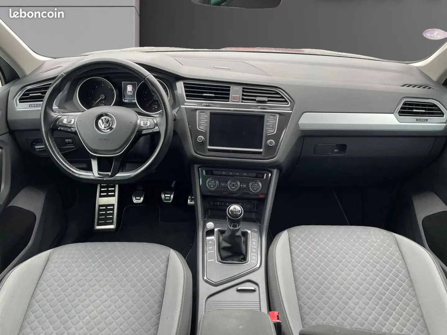 Volkswagen Tiguan 1.4 TSI ACT 150 confortline garantie 12 mois Gris - 2