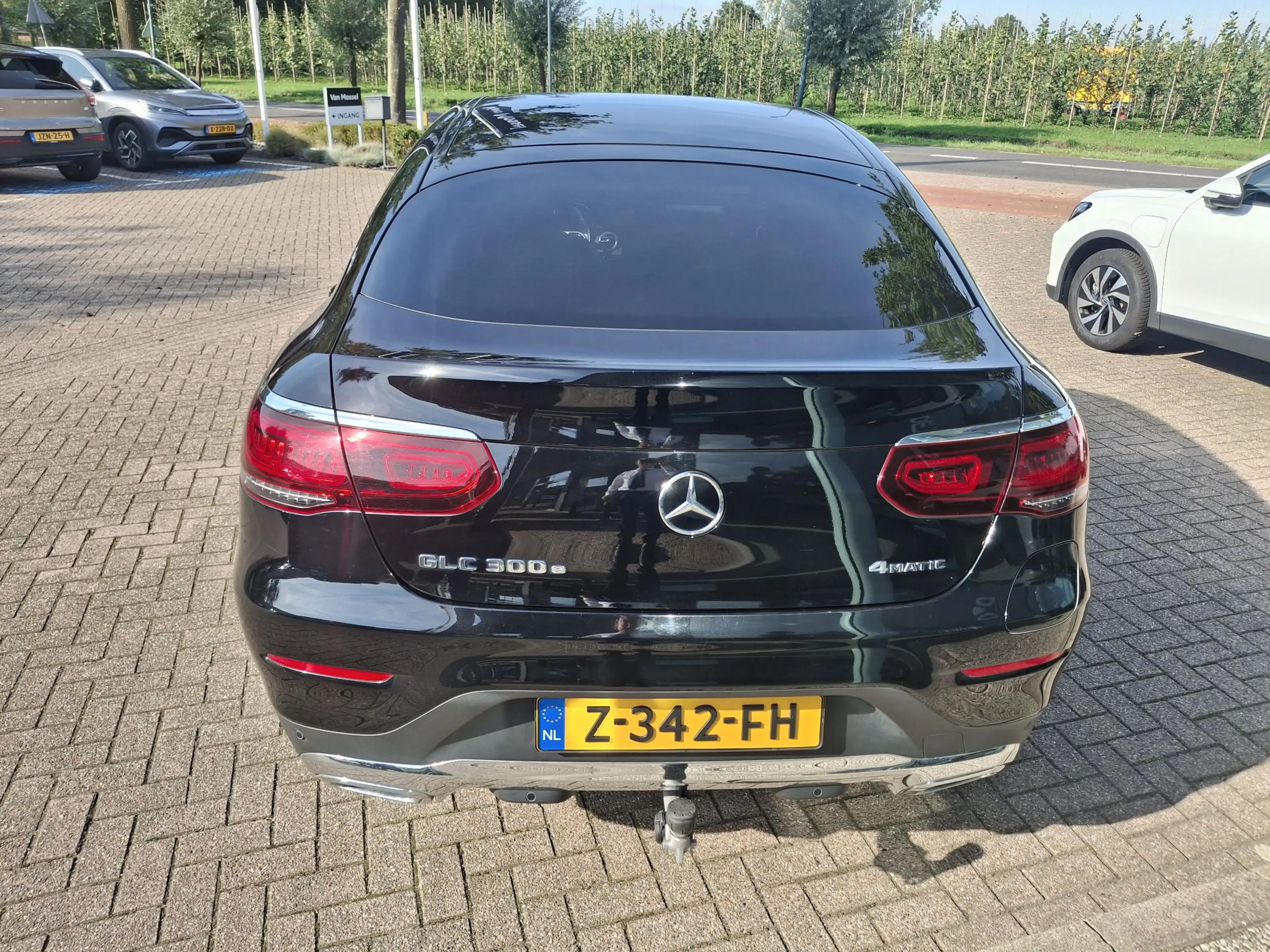 Mercedes-Benz GLC 300 Coupé 300e 4MATIC | LEER | ACHTERUITRIJCAMERA | EL — photo 5