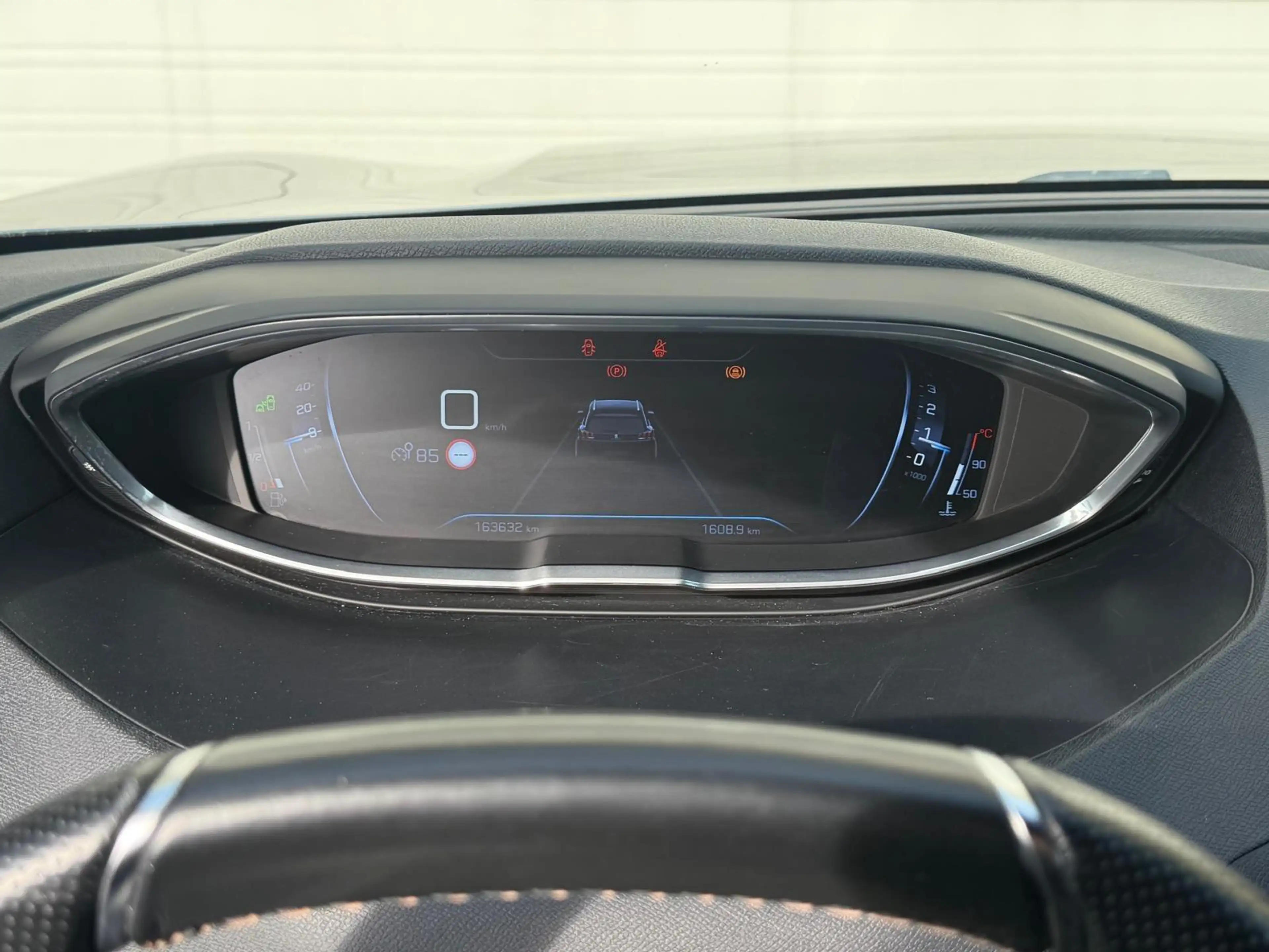 Peugeot 5008 1.2 GT-Line/PANO/KEYLESS/TREKH/CAMERA/APK/NAP — photo 26