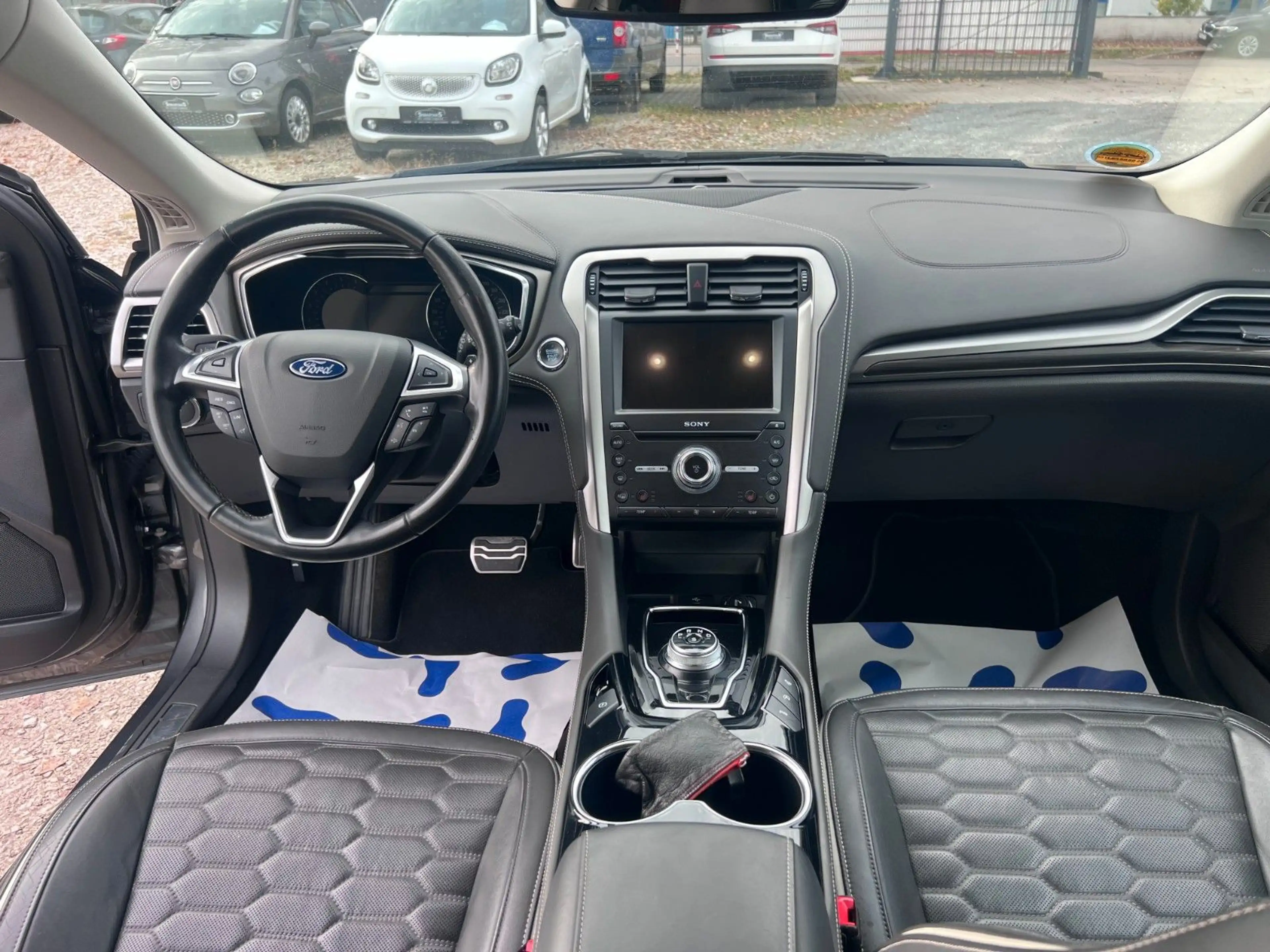 Ford Mondeo Turnier Vignale AWD Vollausstattung — photo 9
