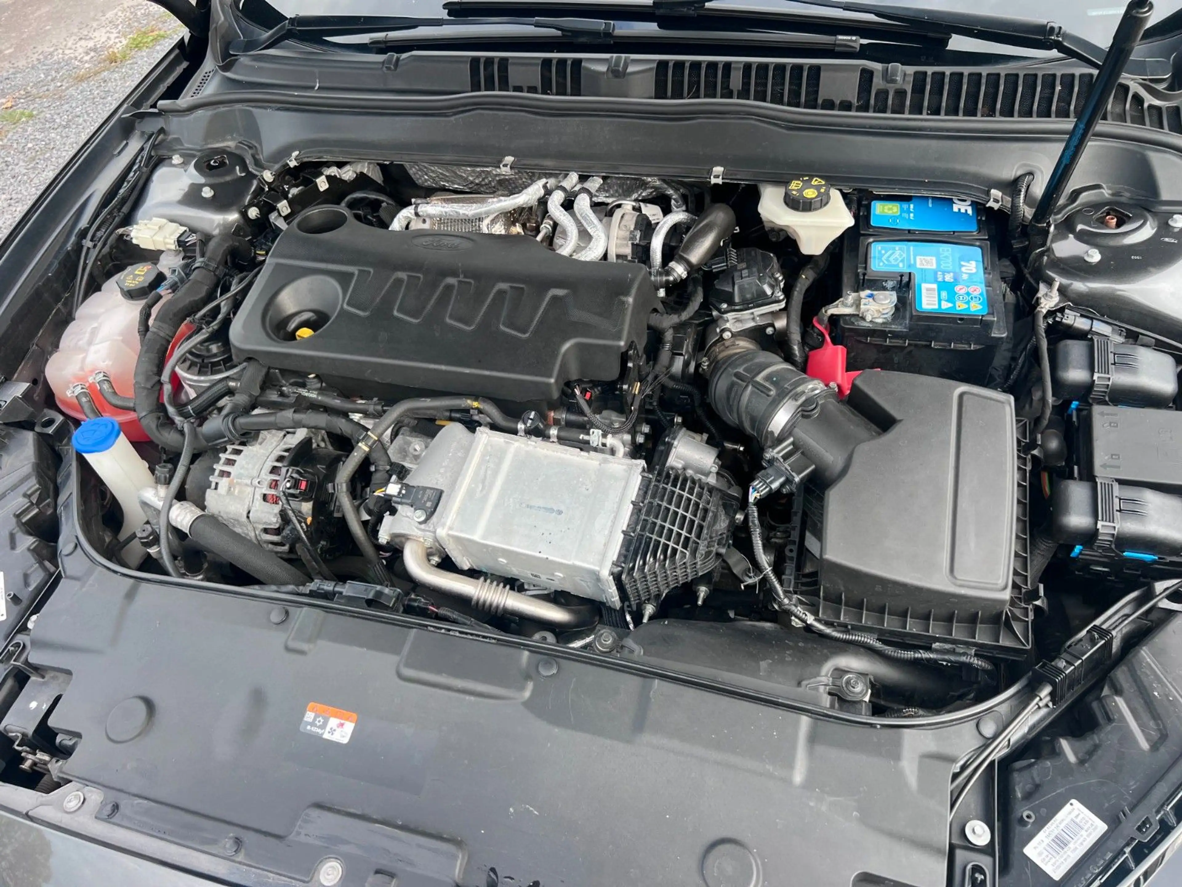Ford Mondeo Turnier Vignale AWD Vollausstattung — photo 7