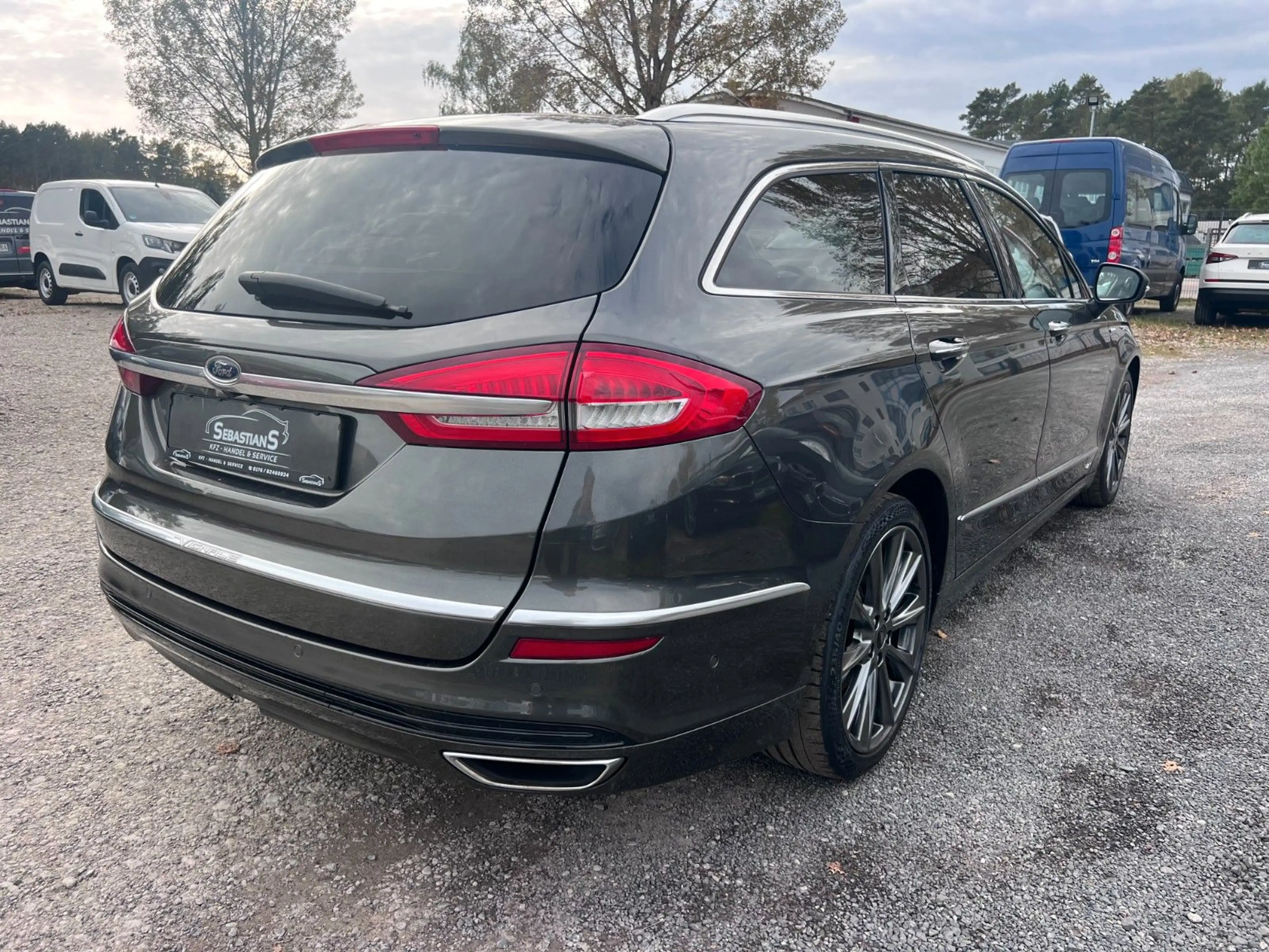 Ford Mondeo Turnier Vignale AWD Vollausstattung — photo 4